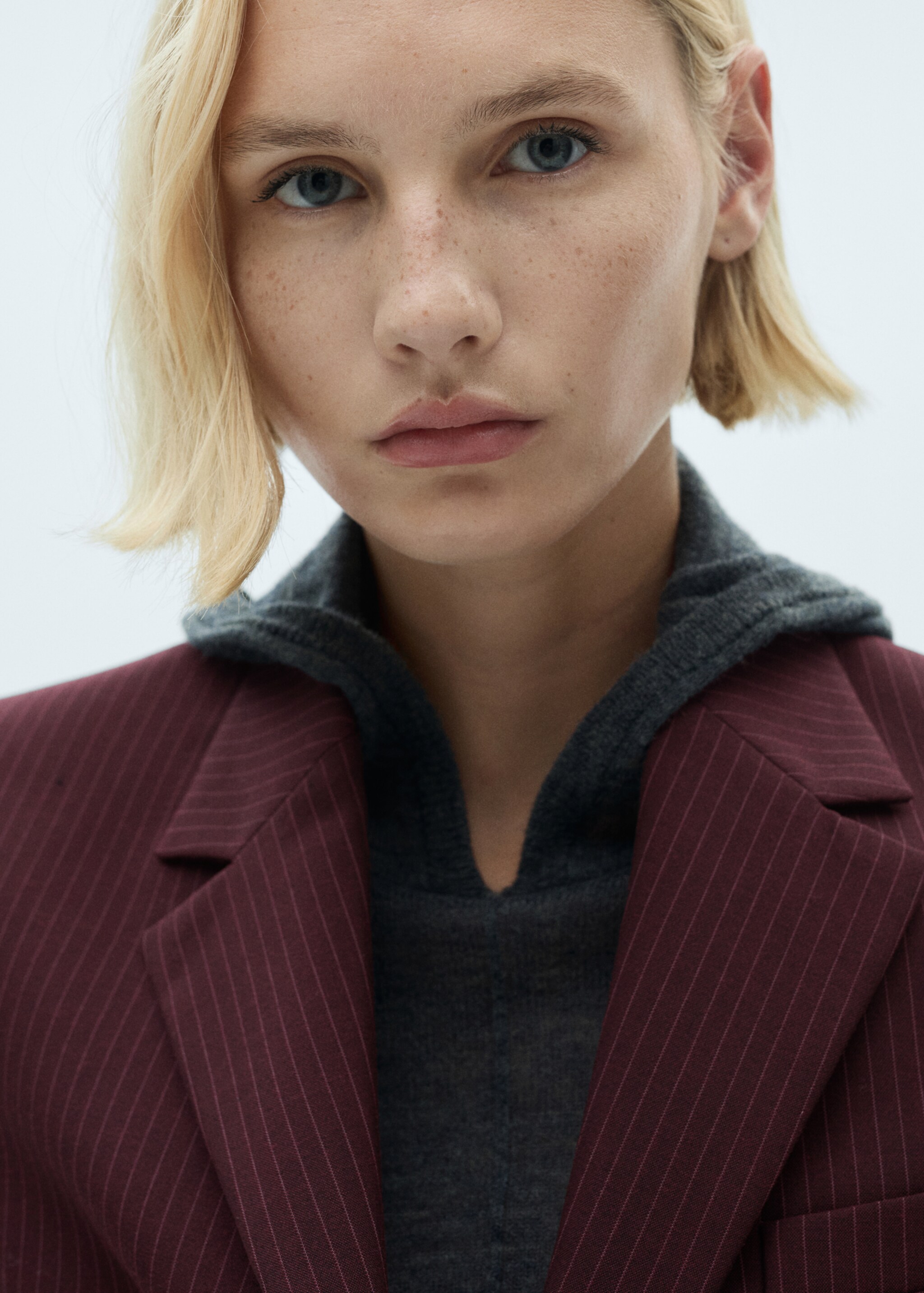 Pinstripe suit jacket - Details of the article 1, Maroon. Ref: 77058283-00.