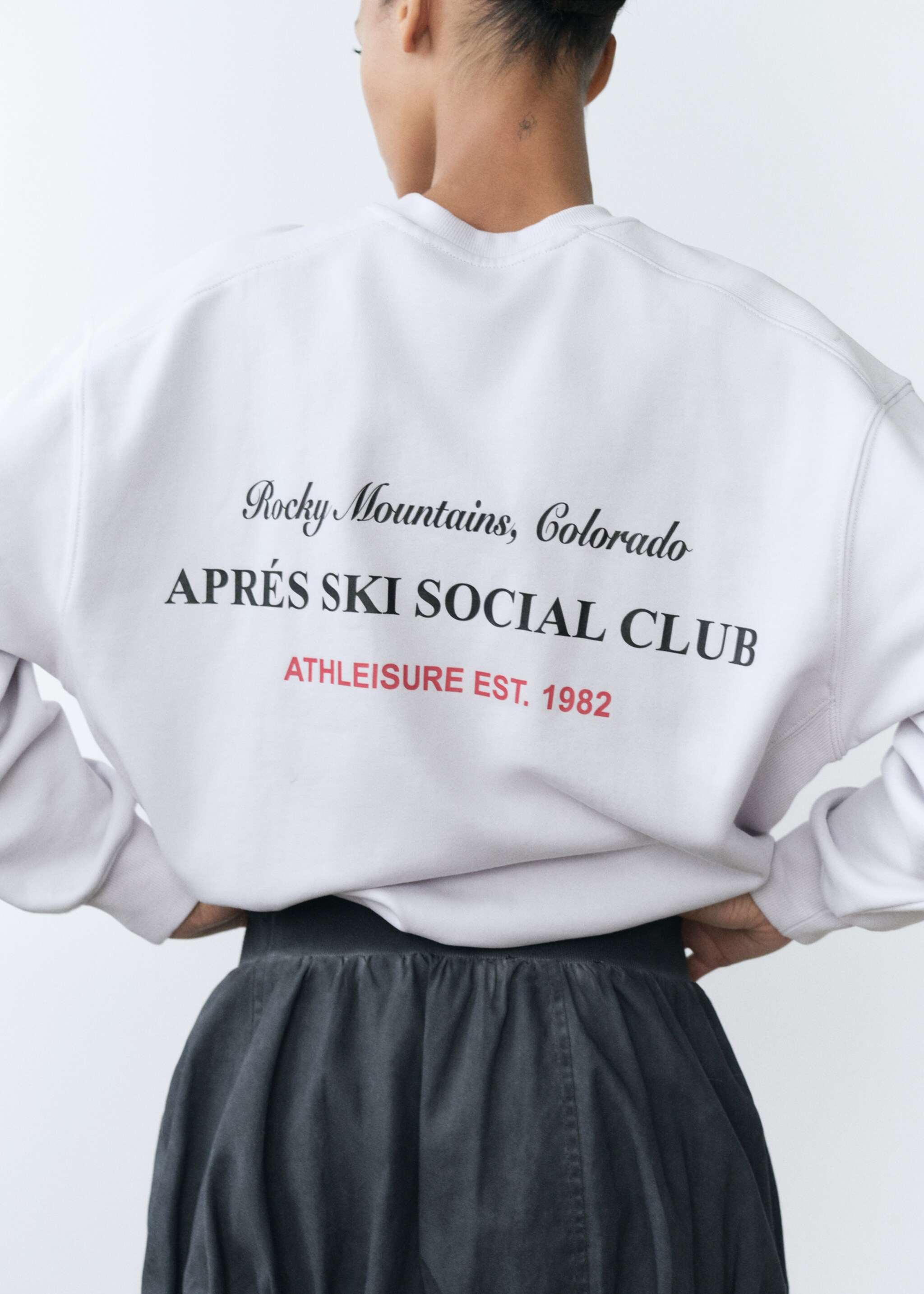 Katoenen sweatshirt met bedrukte boodschap - Achterkant van het artikel, Lichtgrijs. Ref: 77058633-00.