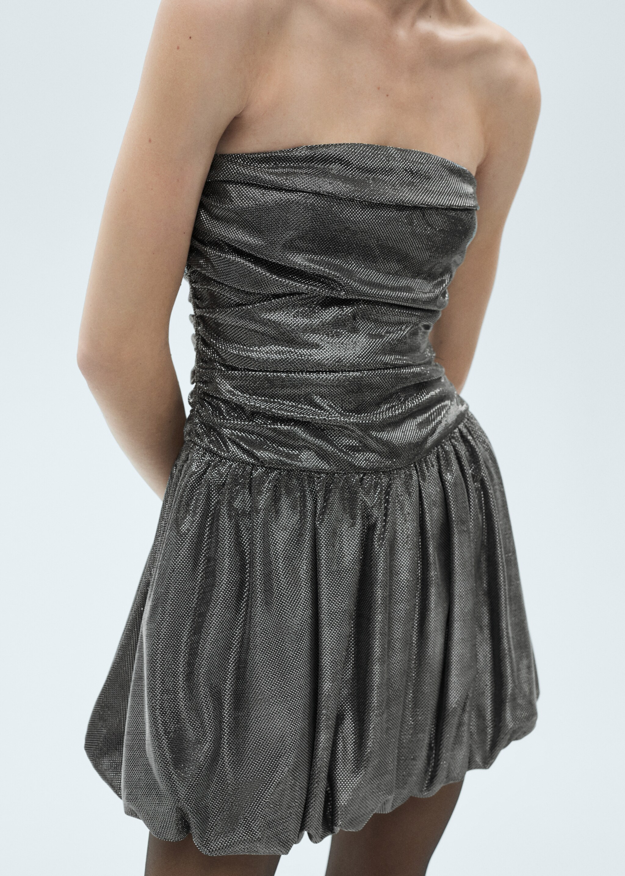 Vestido caicai com saia globo - Plano médio, Prata. Ref: 77059055-00.