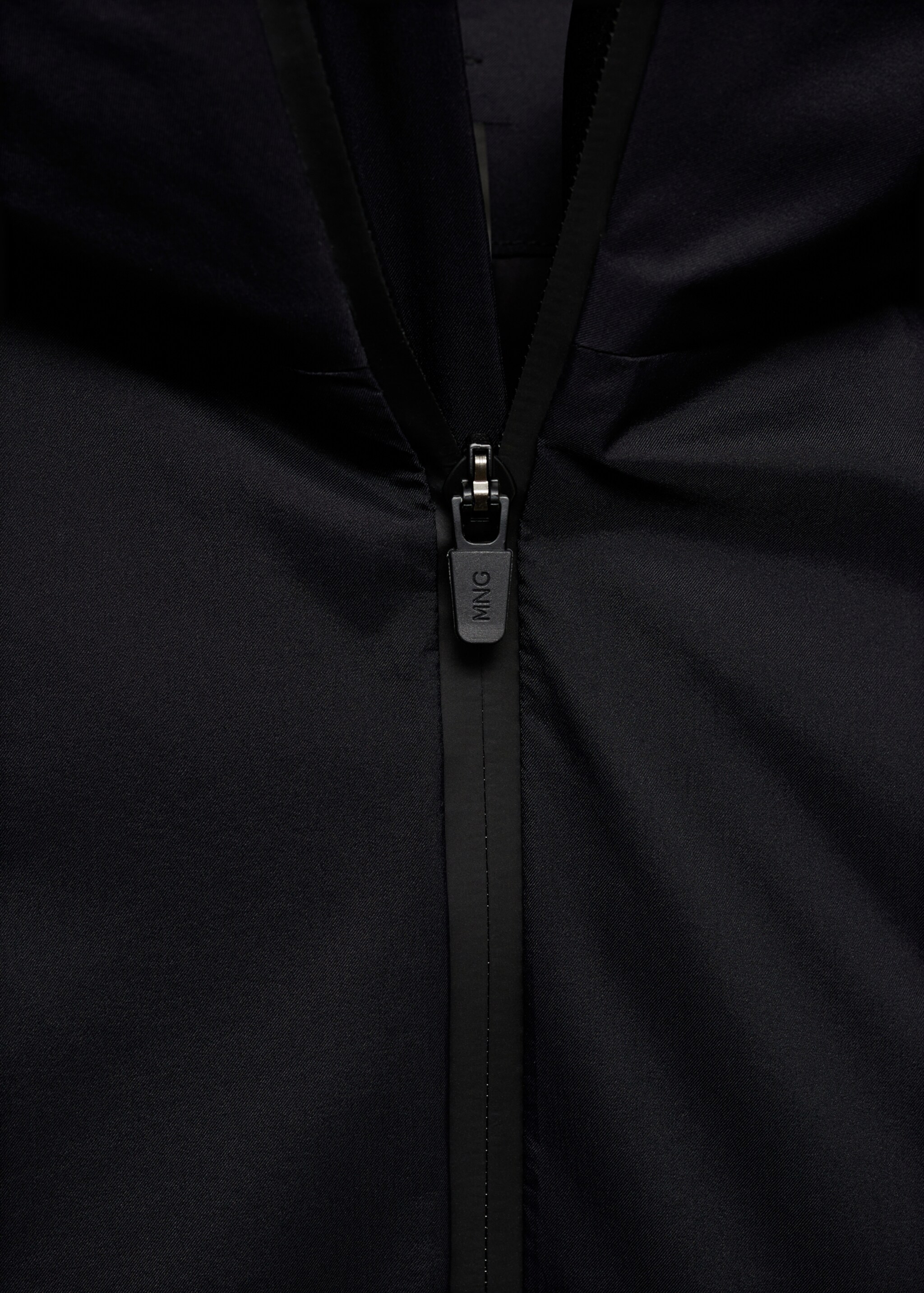 Thermoregulating waterproof padded anorak - Details of the article 8, Dark Navy. Ref: 77059227-00.