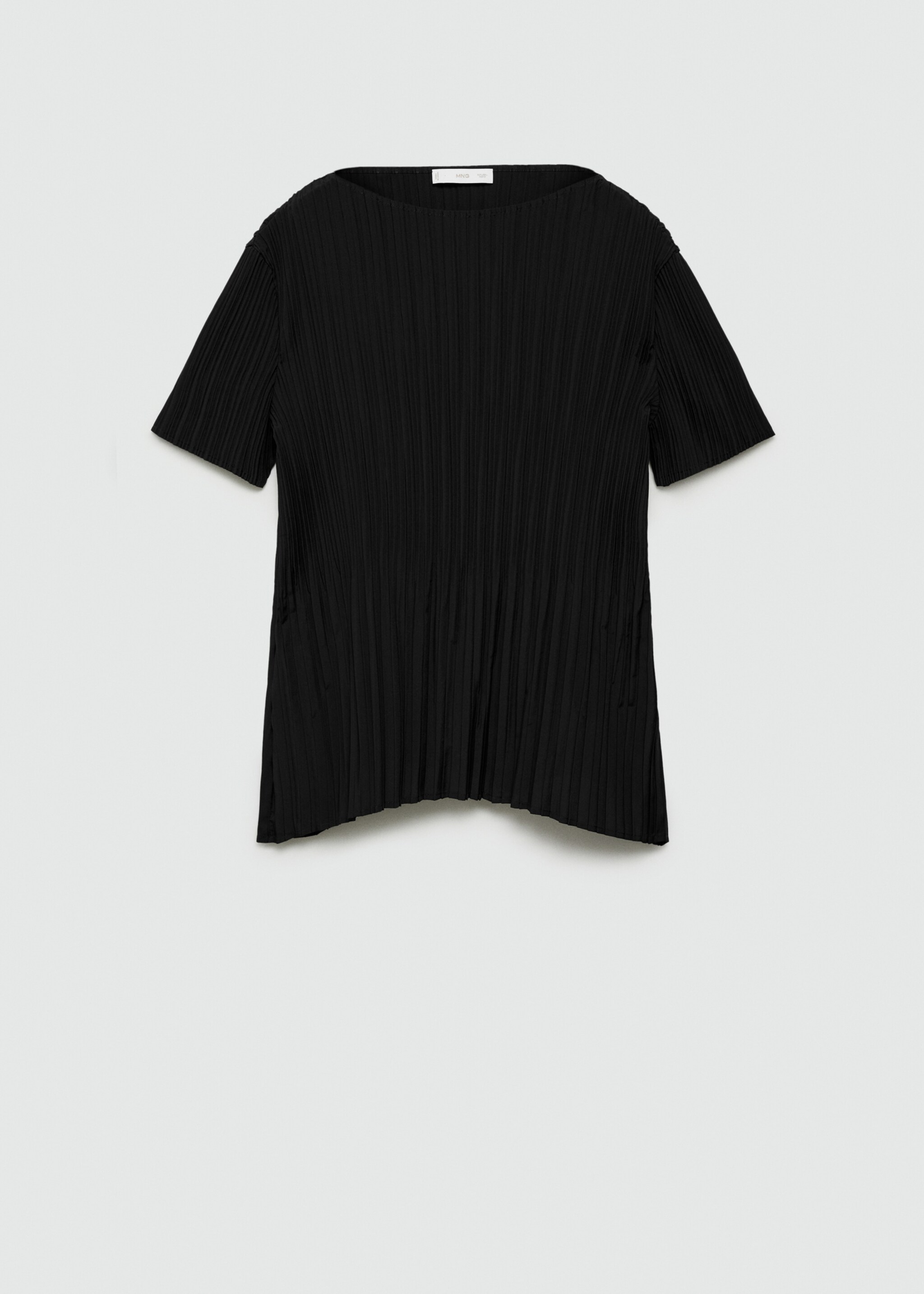 Short-sleeved pleated t-shirt - Article without model