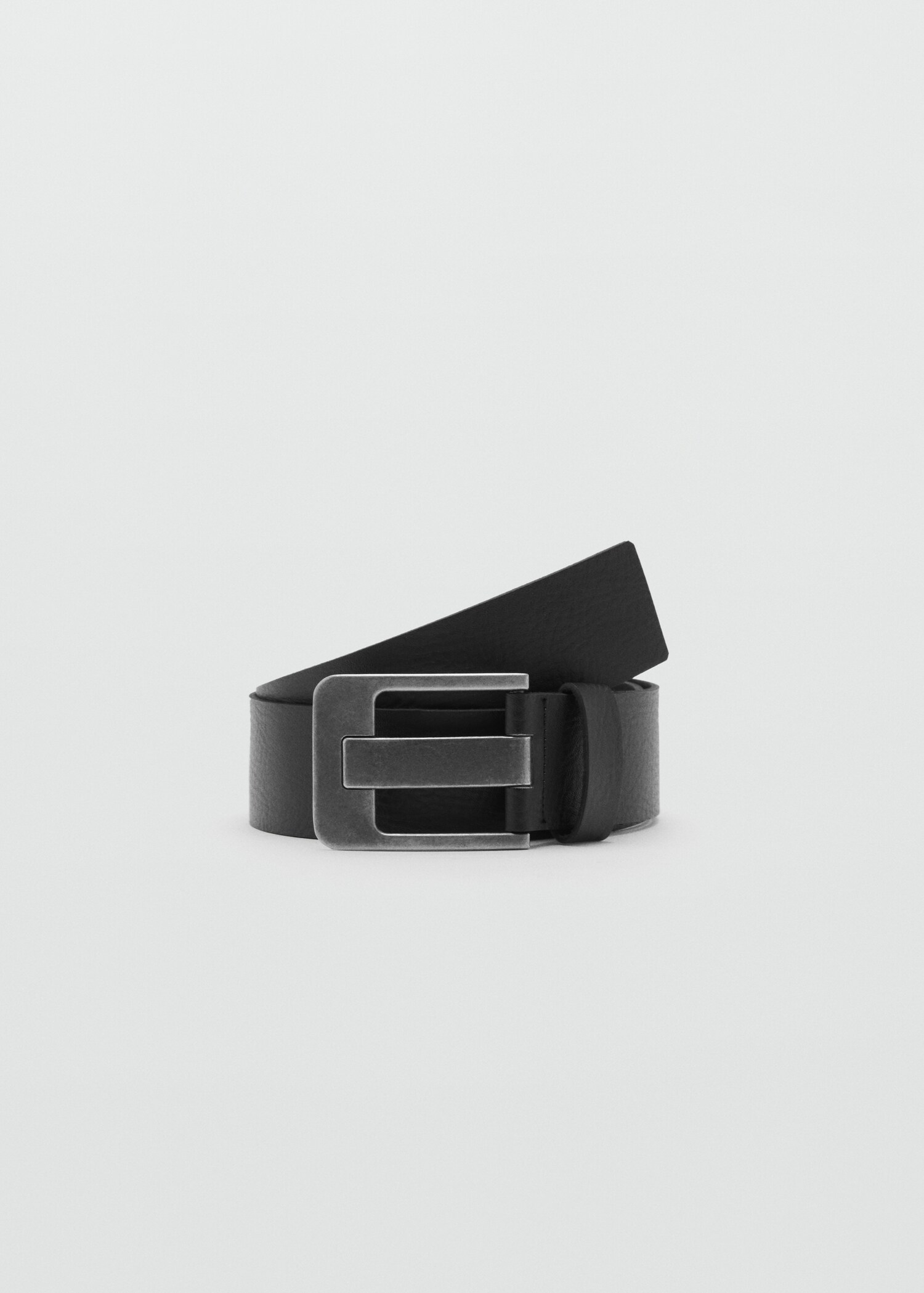 Wide leather belt - Article without model