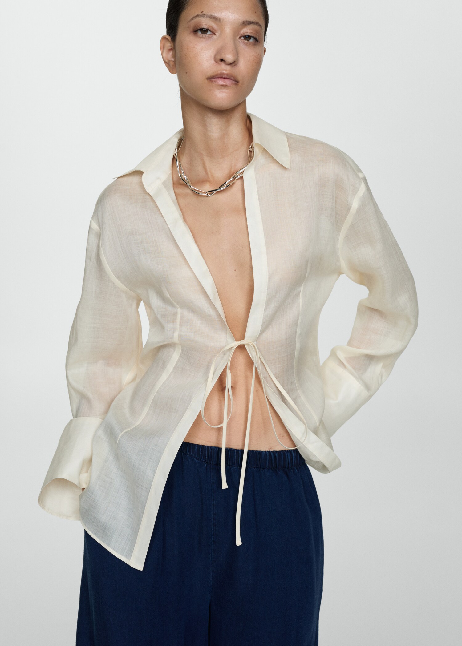 Lyocell trousers with elastic waistband - Details of the article 1