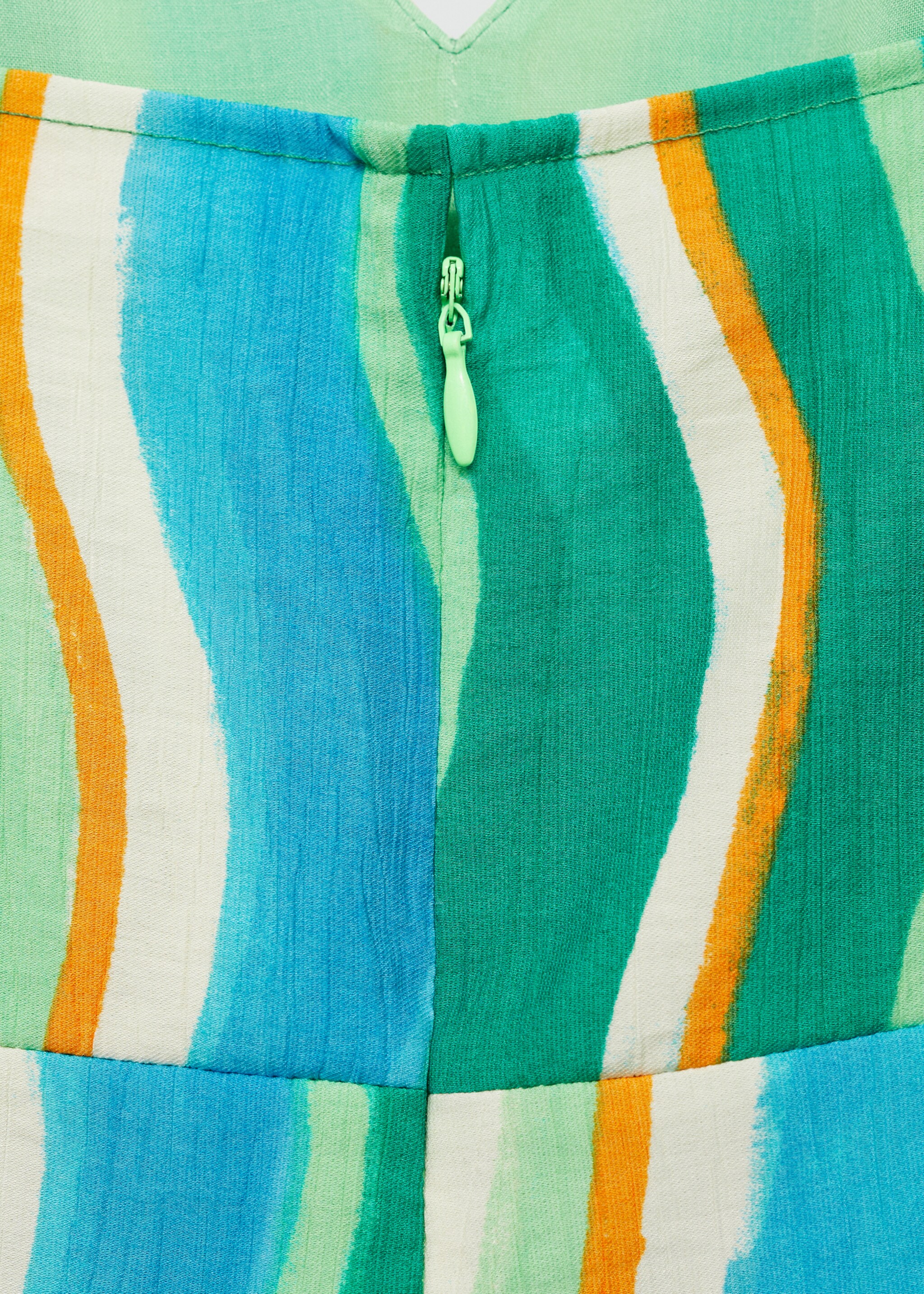 Bedrukte gedrapeerde jumpsuit met splitten - Detail van het artikel 0