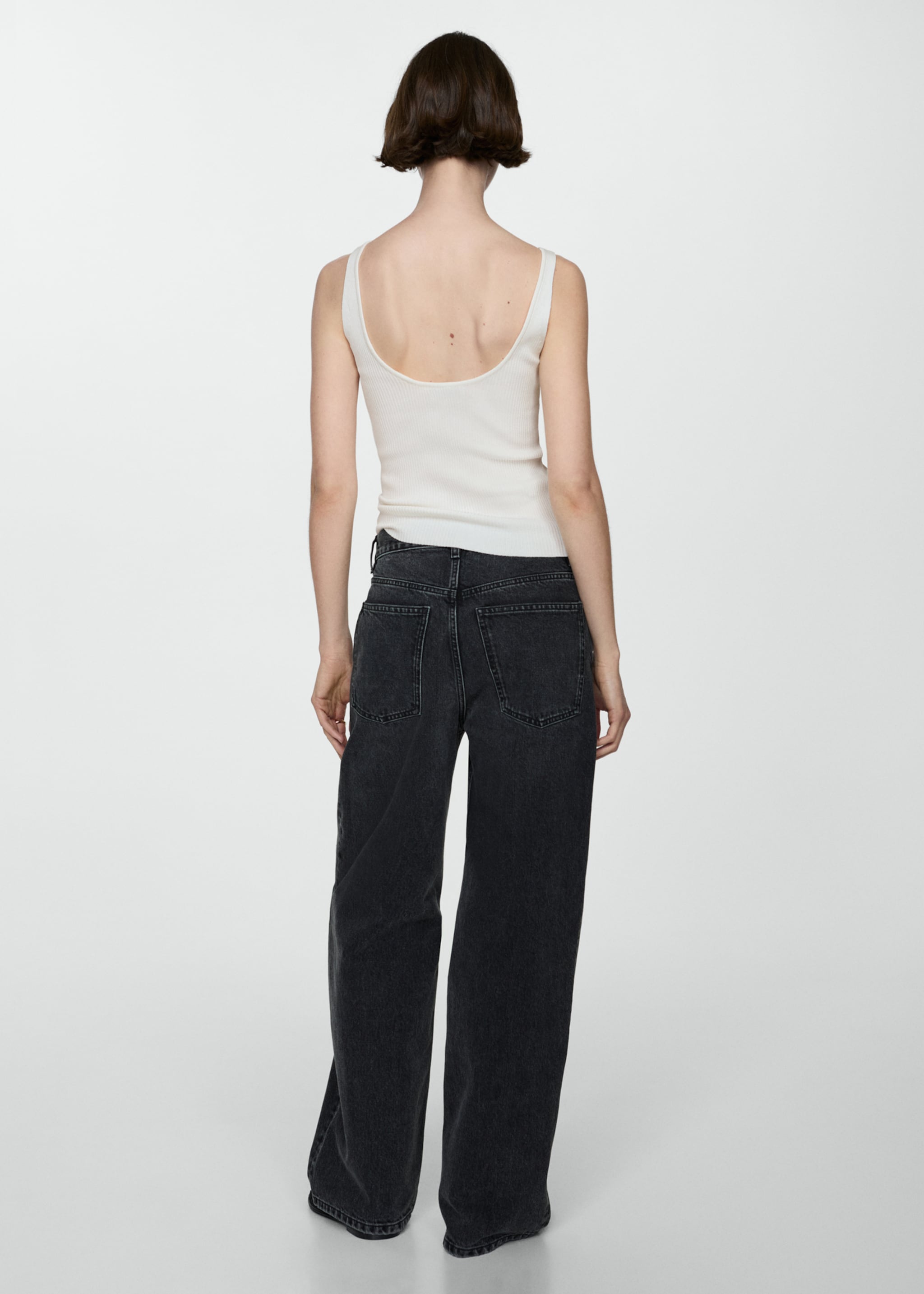 Knit strap top - Reverse of the article