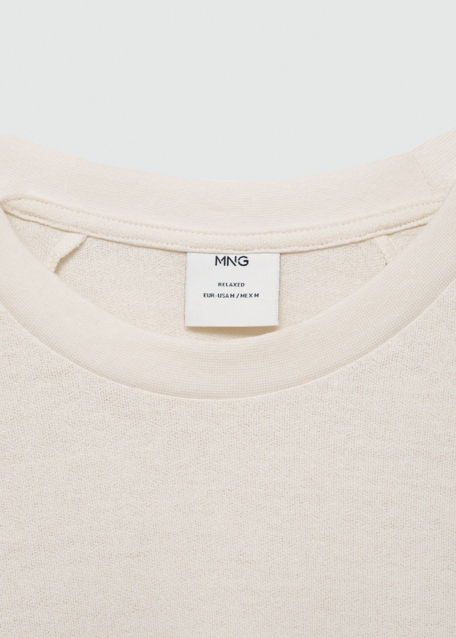 Relaxed fit cotton t-shirt - Details of the article 8