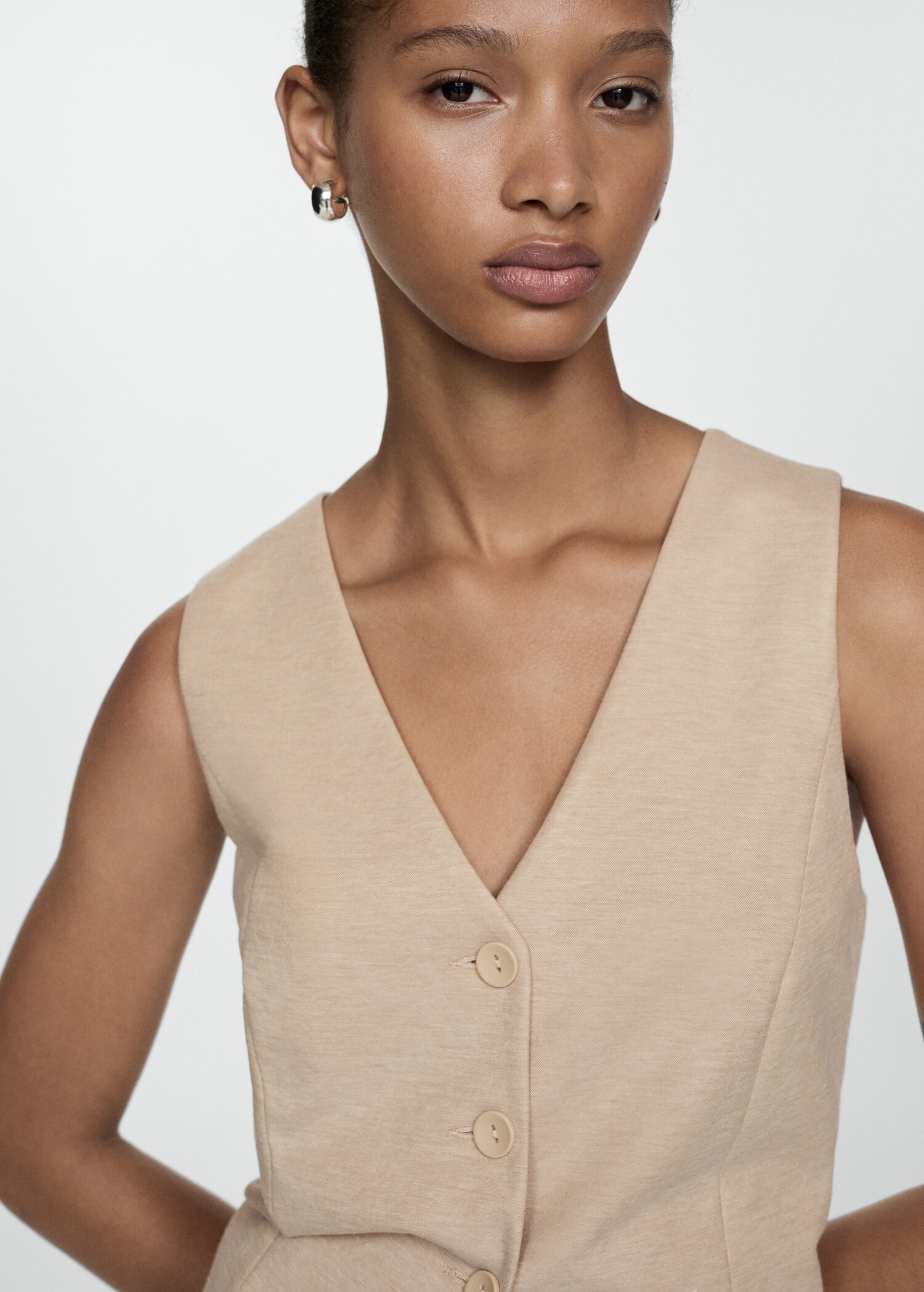 Gilet with buttons - Details of the article 1