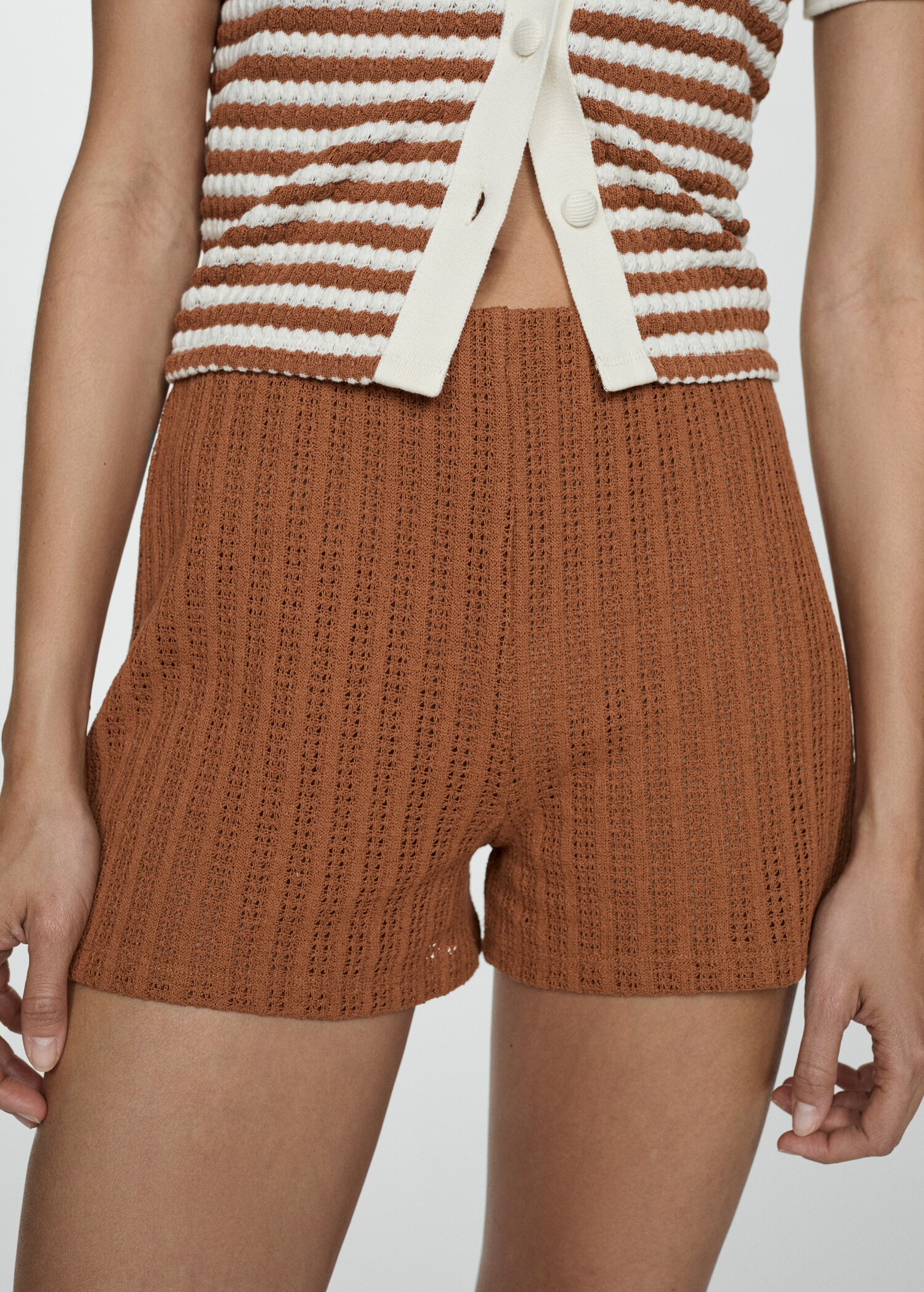Straight-fit knitted shorts - Details of the article 6