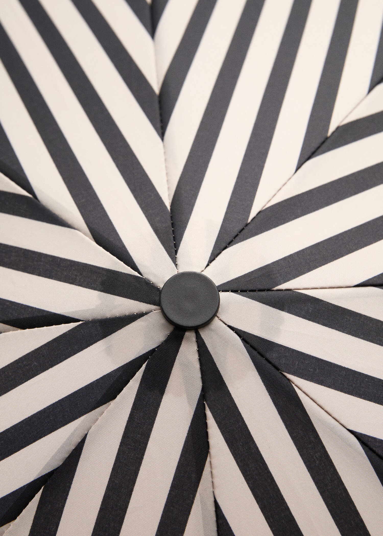 Striped folding umbrella - Details of the article 1