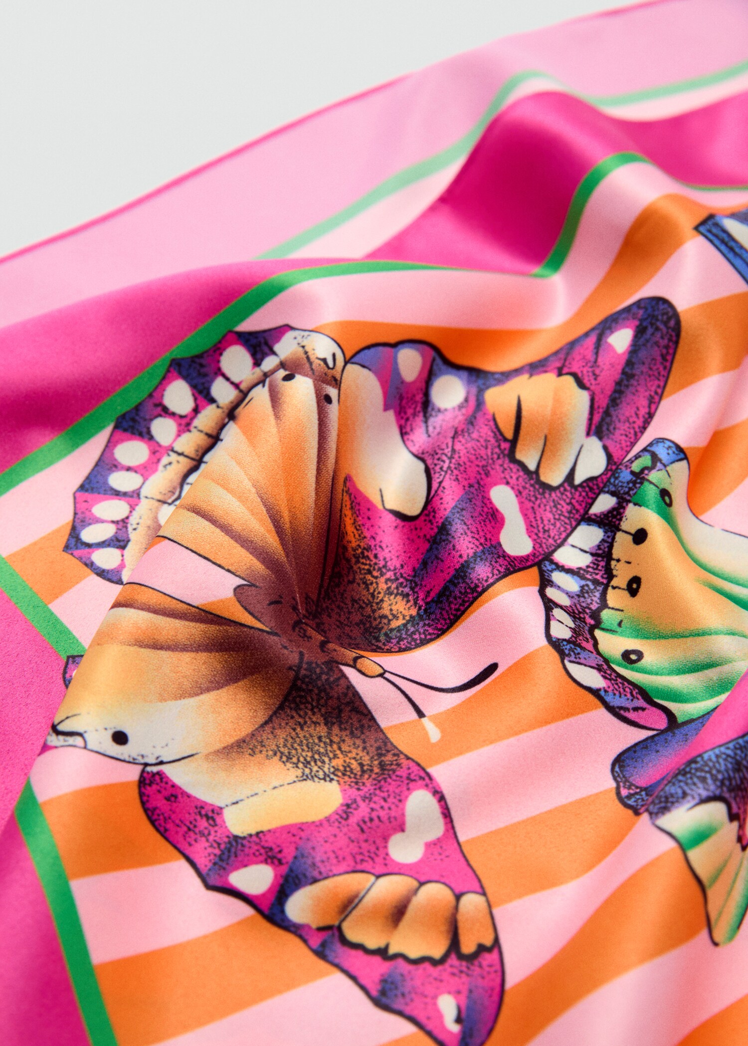 Butterfly-print scarf - Details of the article 1