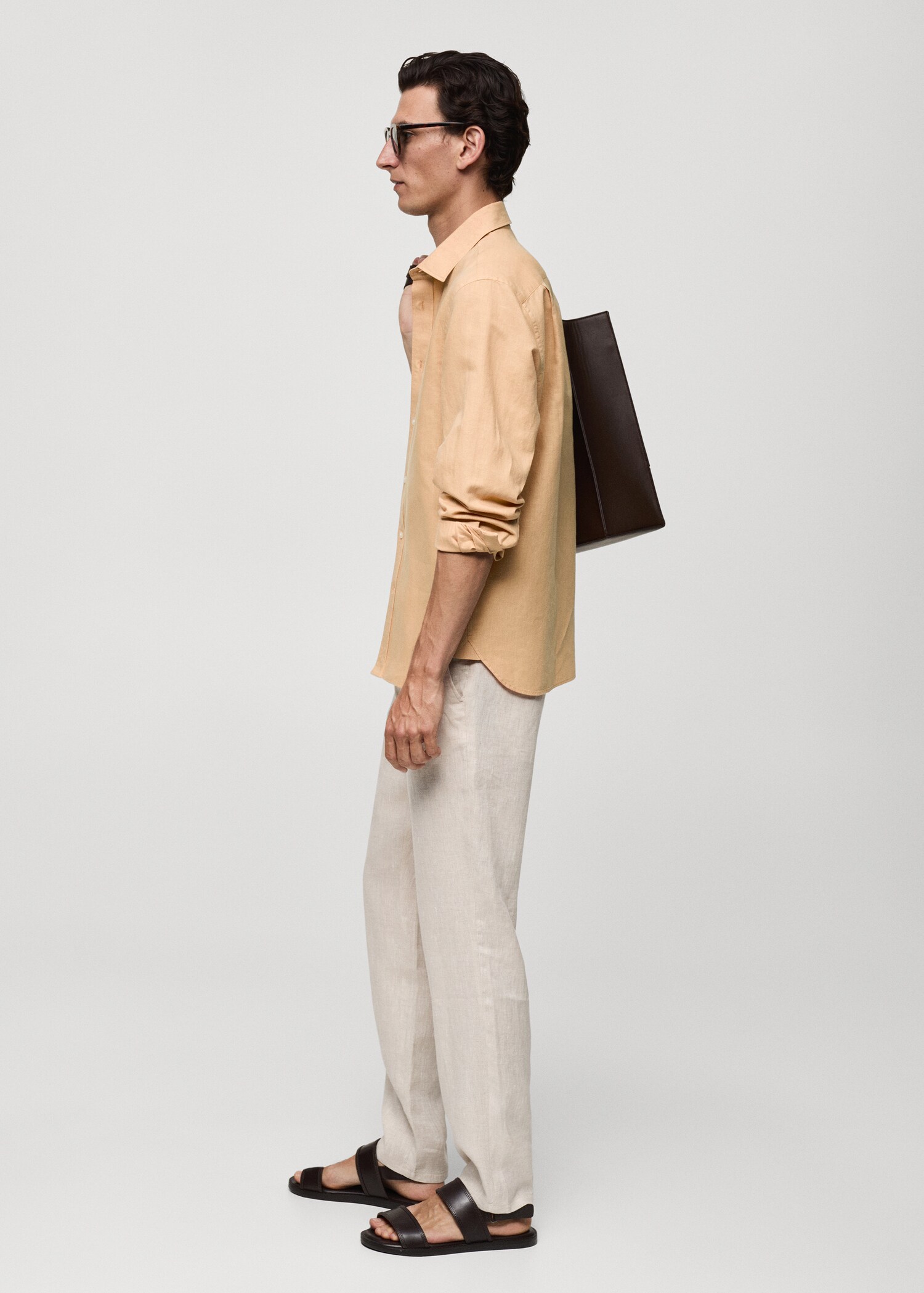 Classic-fit linen-blend shirt - Details of the article 2