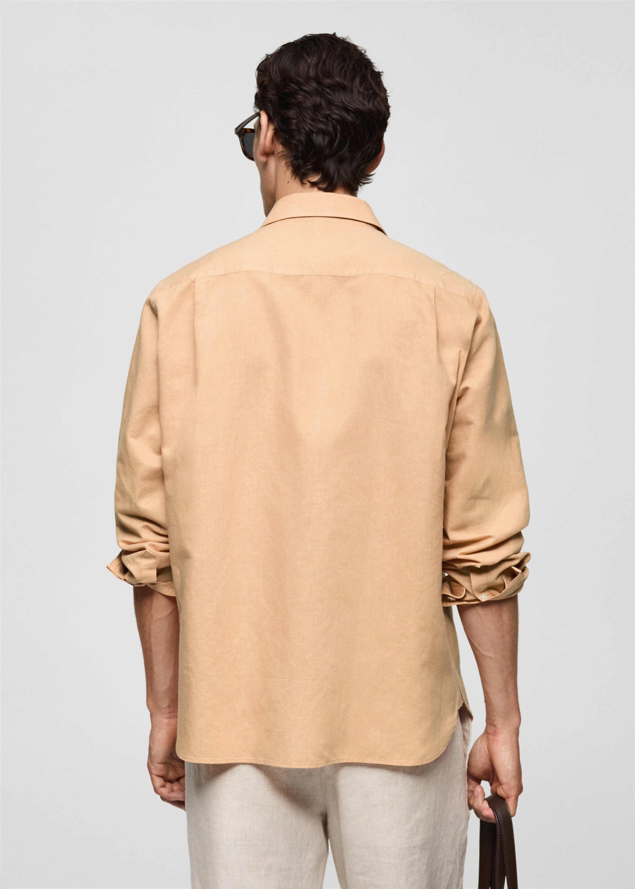 Classic-fit linen-blend shirt - Reverse of the article, Peach. Ref: 77060583-00.