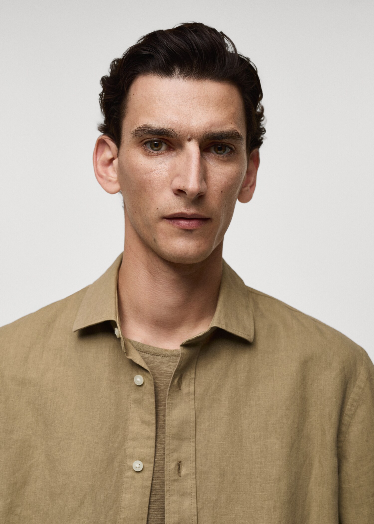 Classic-fit linen-blend shirt - Details of the article 1