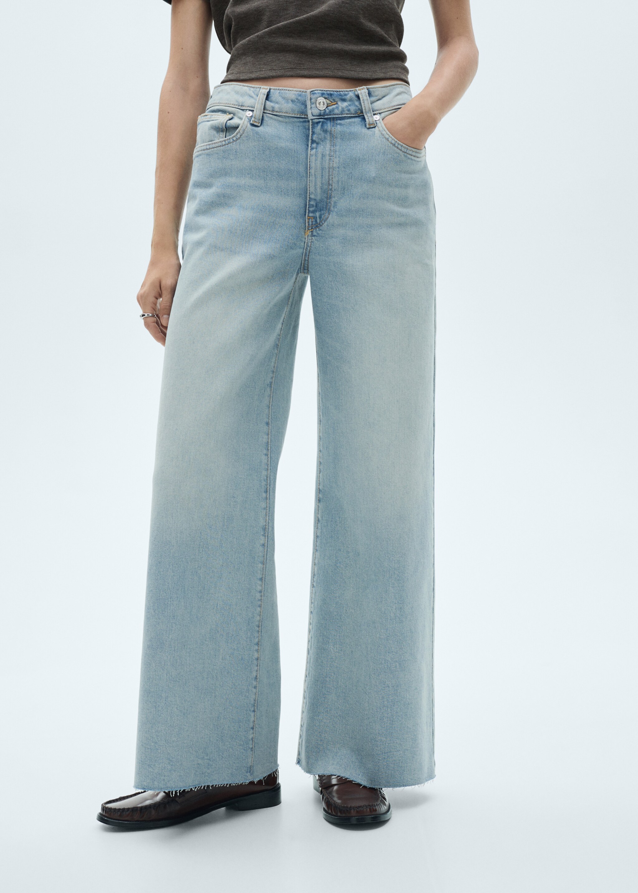 Culotte-Jeans mit mittlerer Bundhöhe - Mittlere Ansicht
