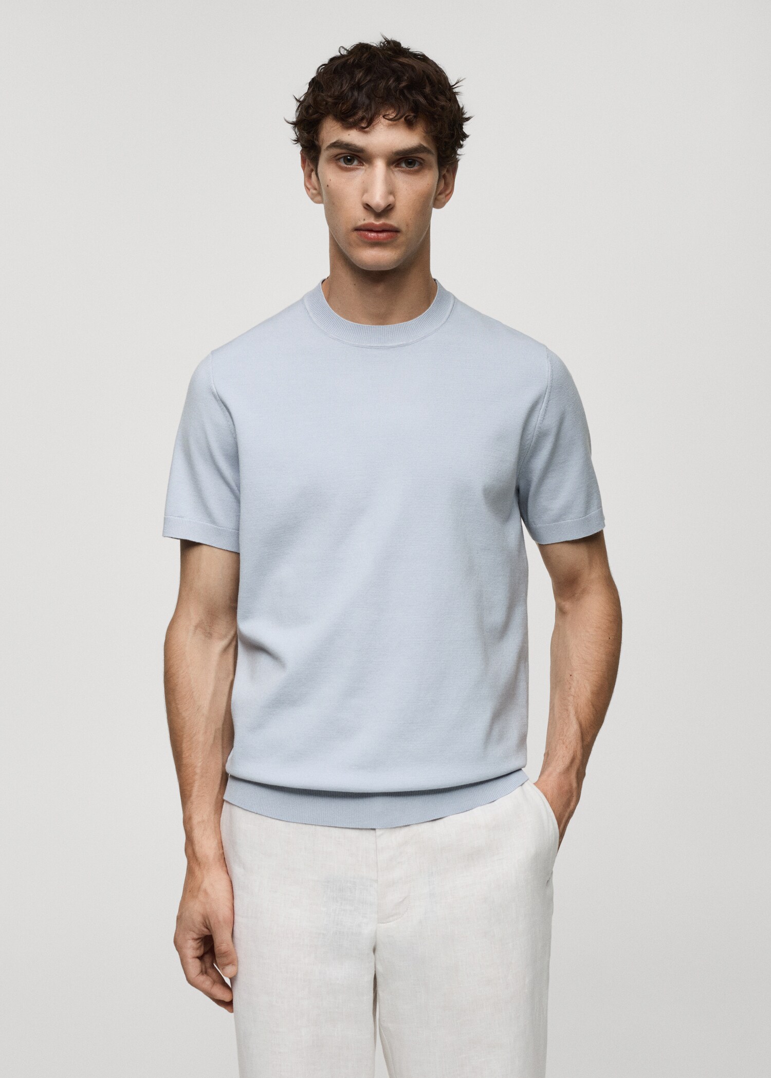 T-shirt en maille fine - Plan moyen