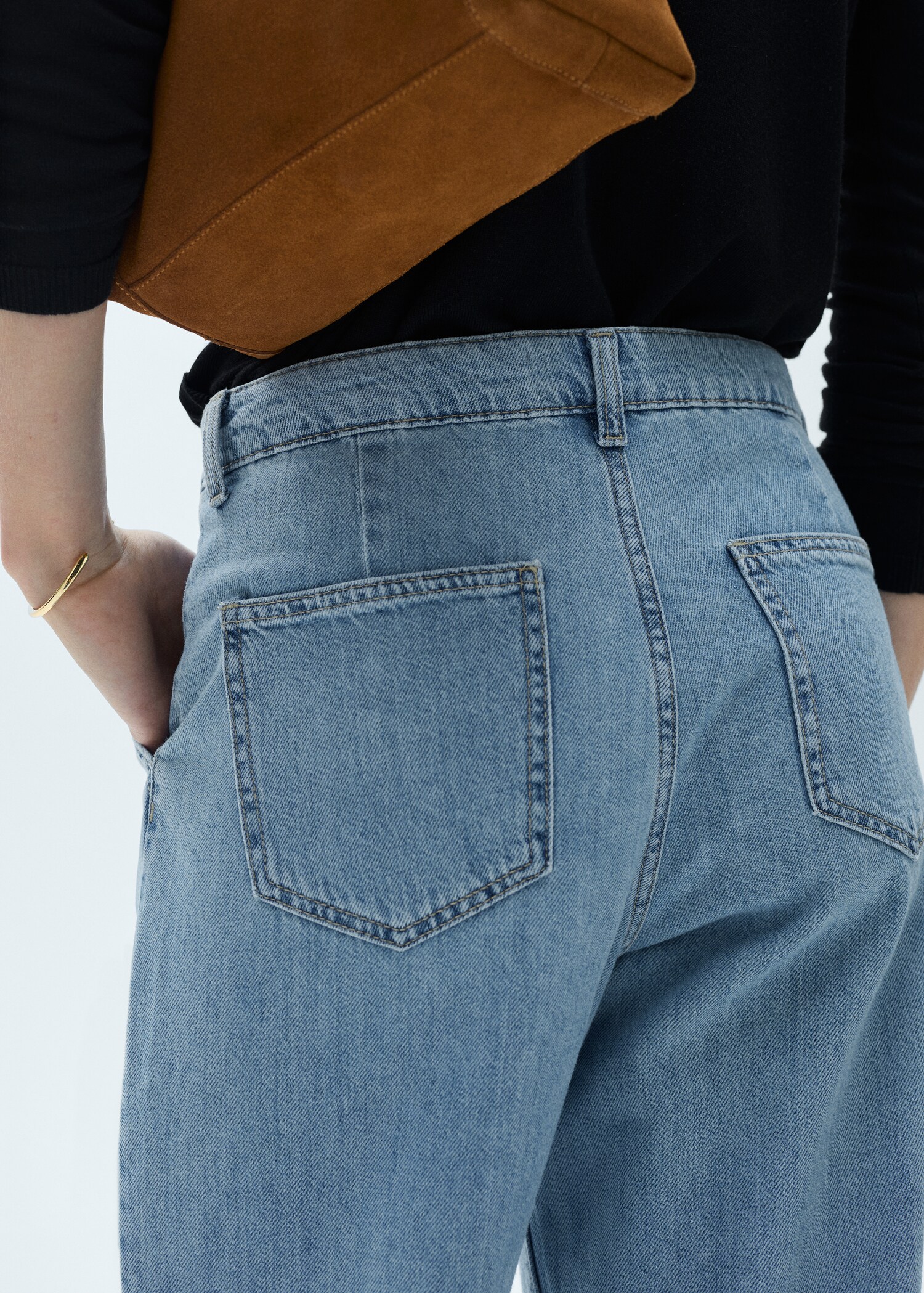 Wideleg pleated jeans - Details of the article 2