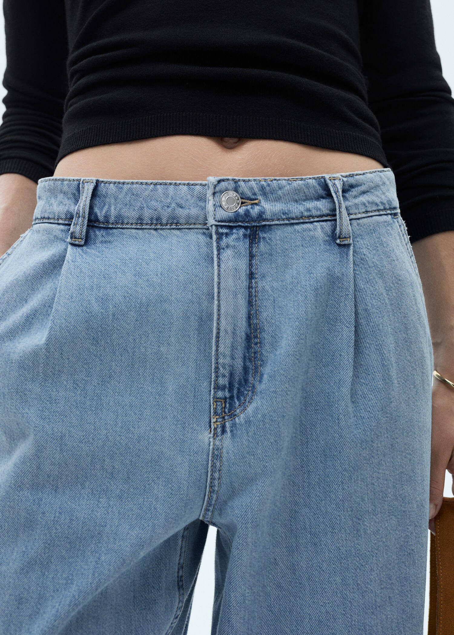 Wideleg pleated jeans - Details of the article 6
