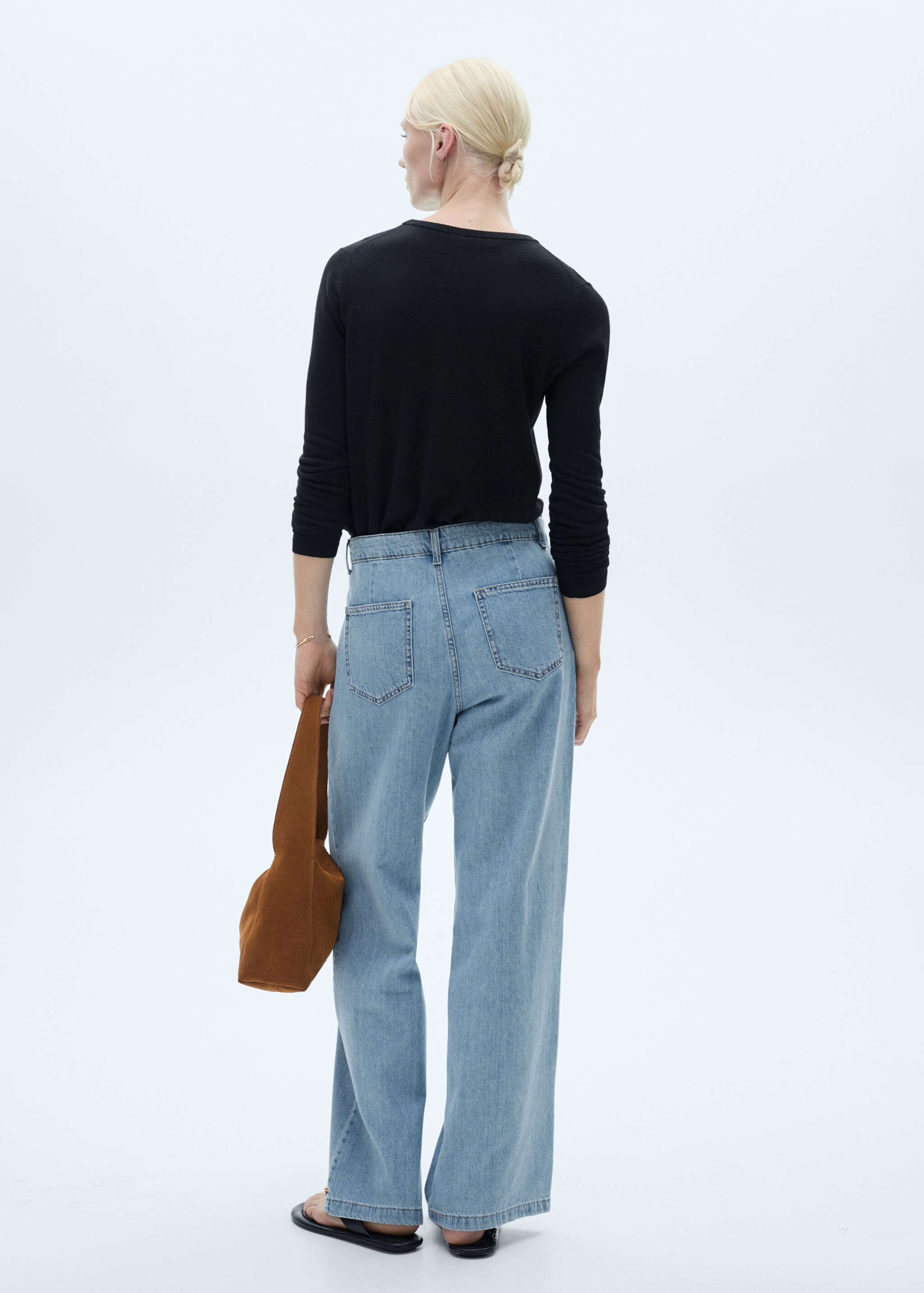 Wideleg pleated jeans - Reverse of the article