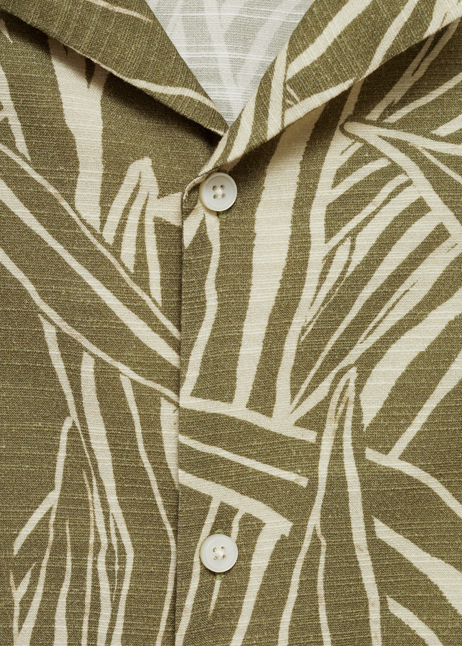 Regular-fit leaf-print shirt - Details of the article 8