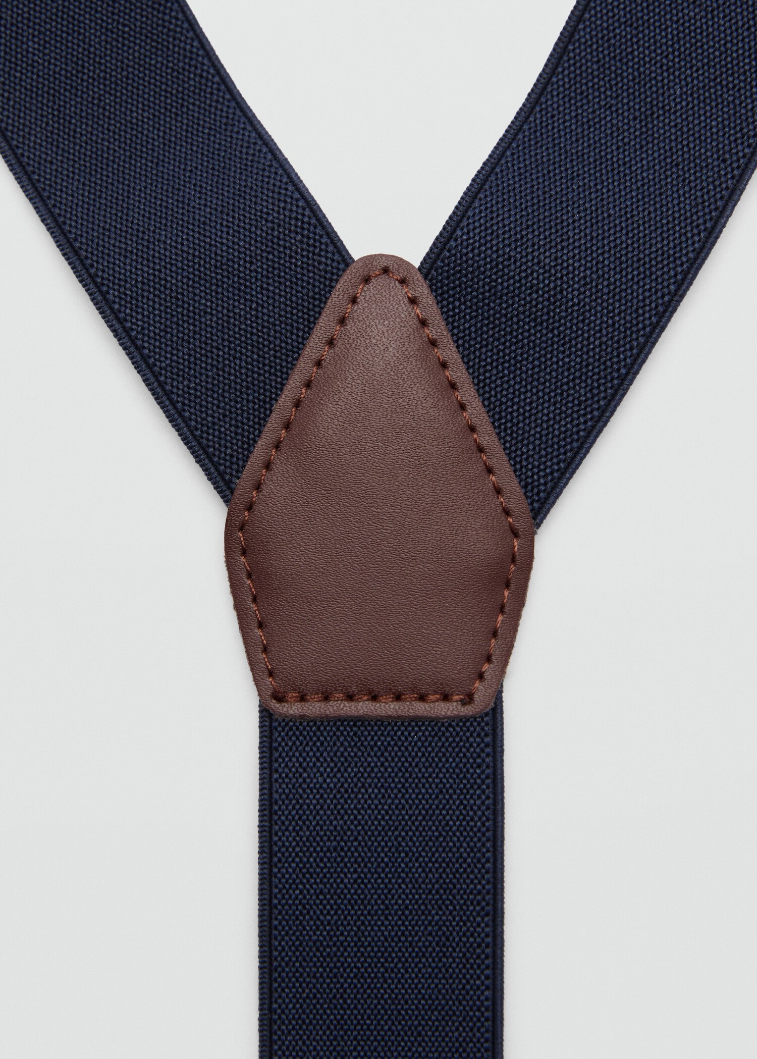Adjustable elastic straps with leather details - Details of the article 1