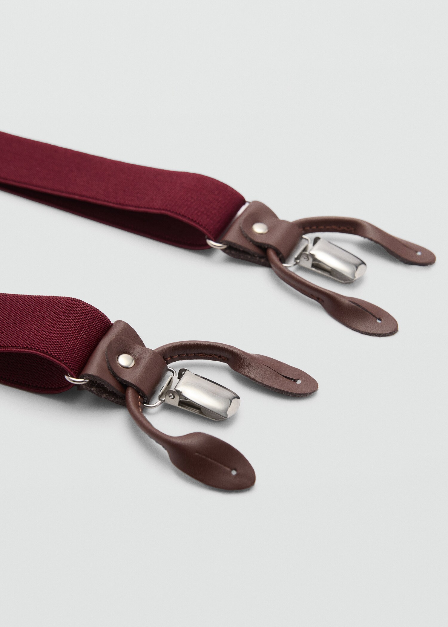 Adjustable elastic straps with leather details - Details of the article 2
