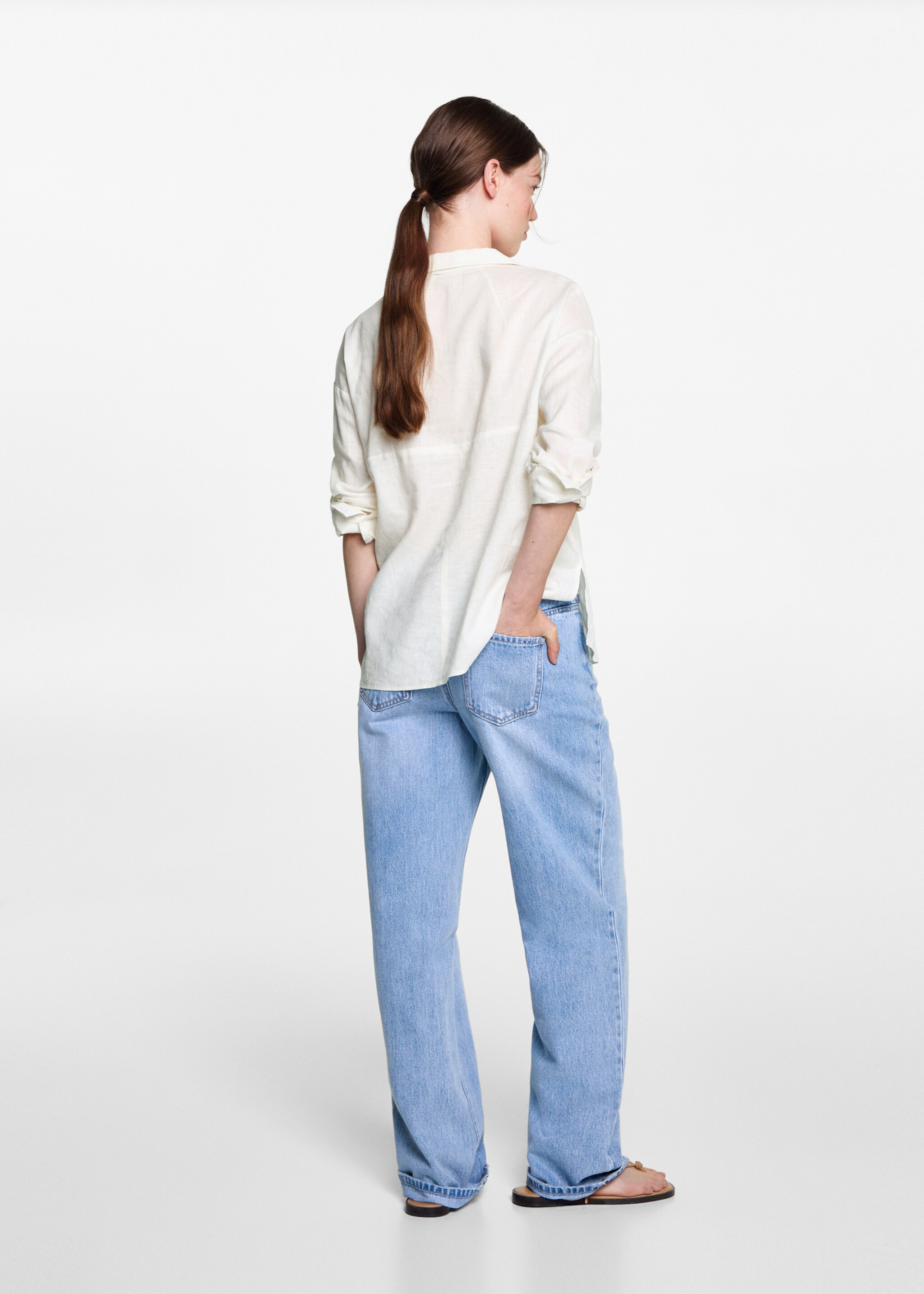 Regular-fit linen shirt - Reverse of the article
