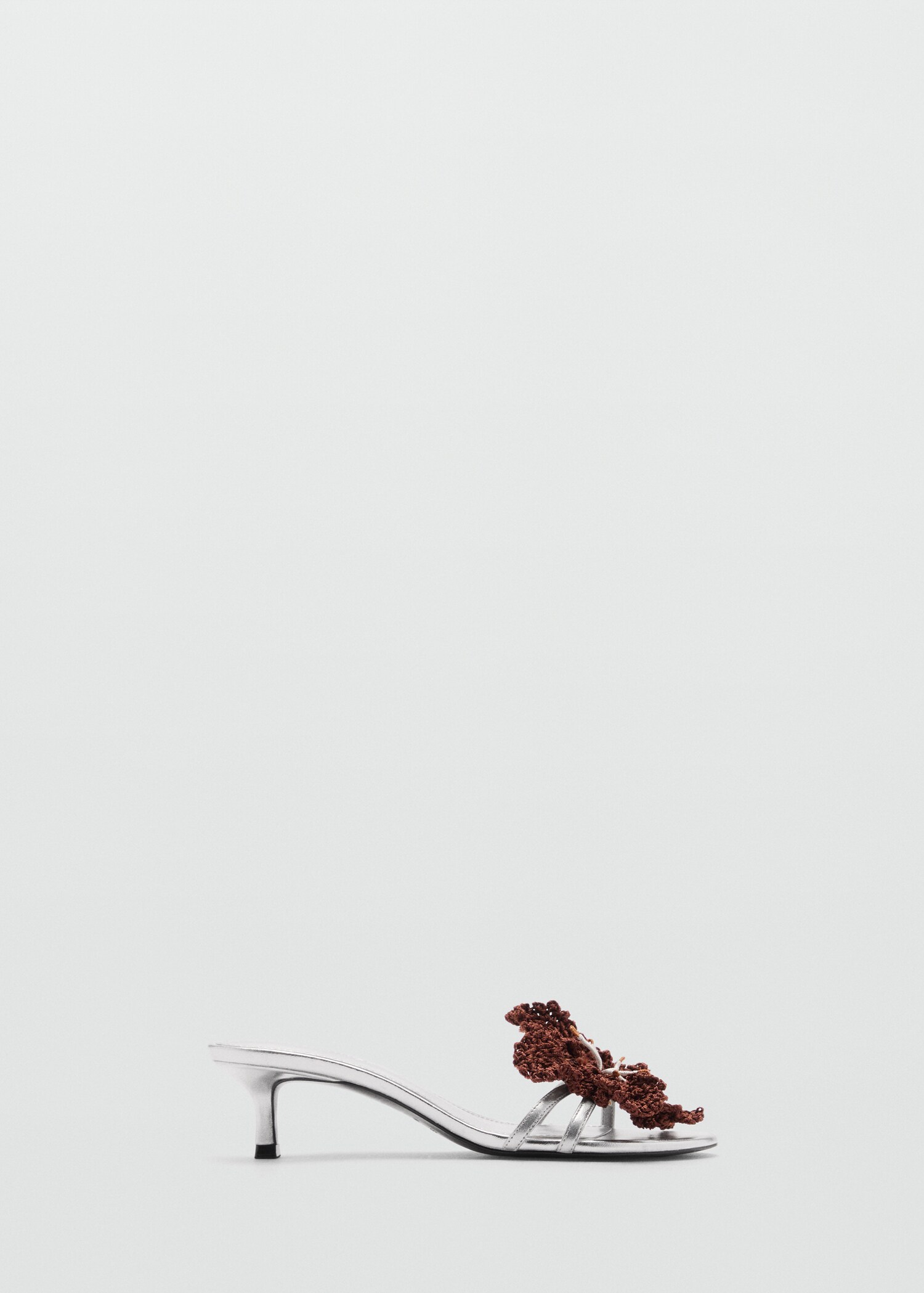 Leather sandals with flower heel - Article without model