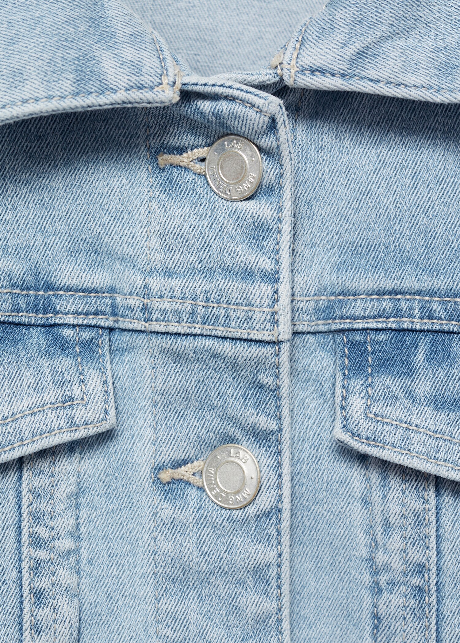 Jeansjacke mit Taschen - Detail des Artikels 8
