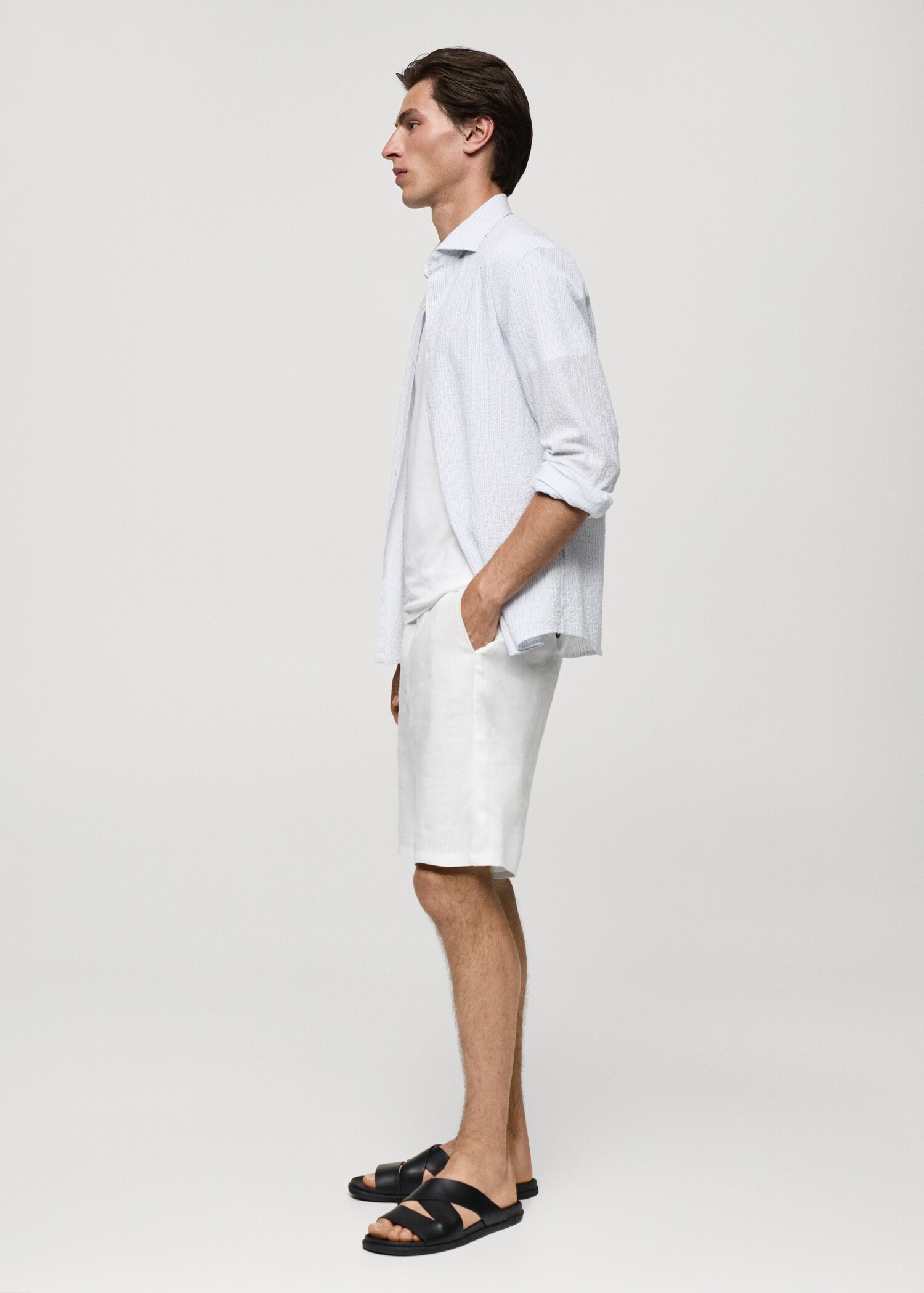 Regular-fit striped seersucker cotton shirt - Details of the article 2