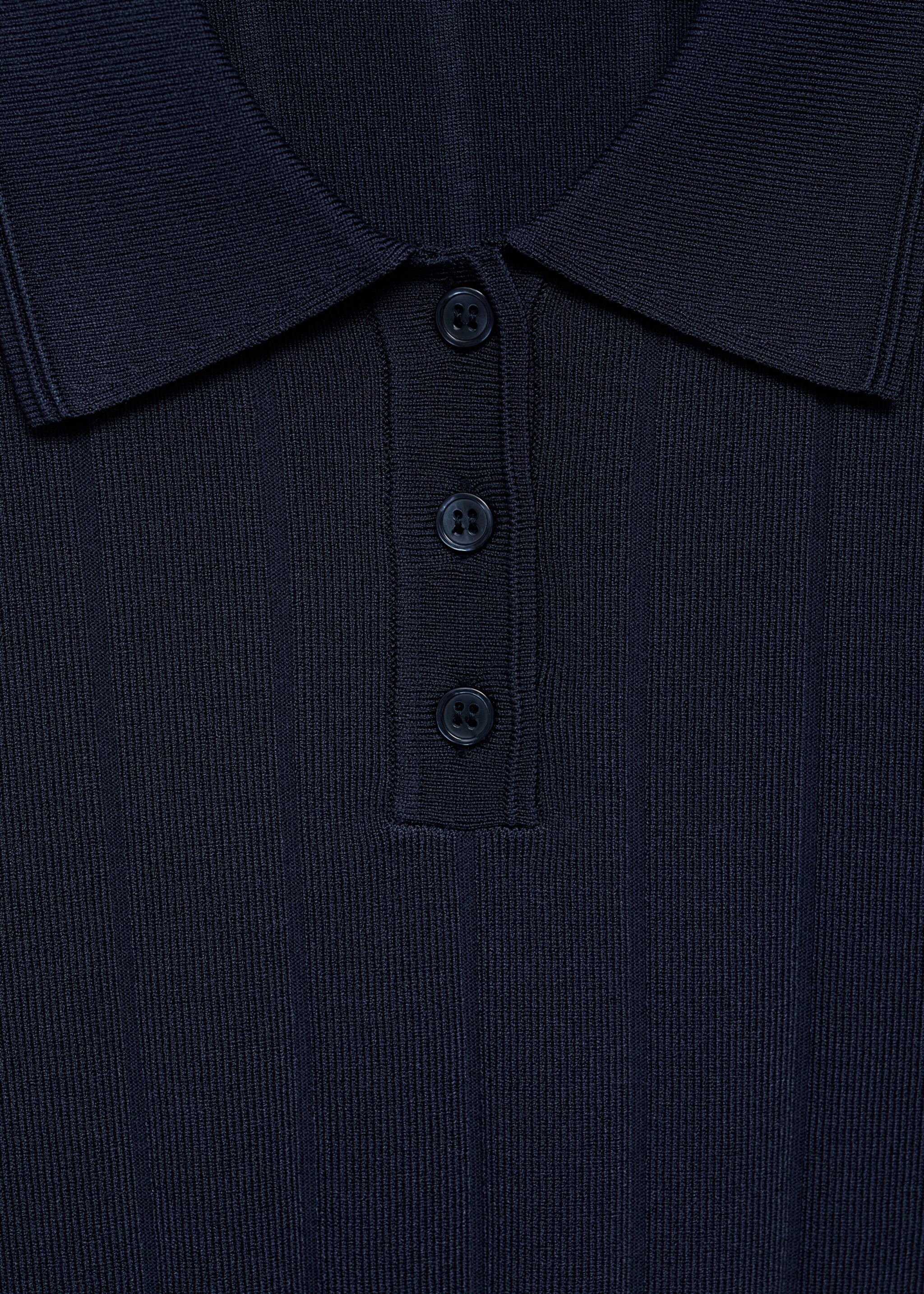 T-Shirt mit Poloshirt-Kragen - Detail des Artikels 8