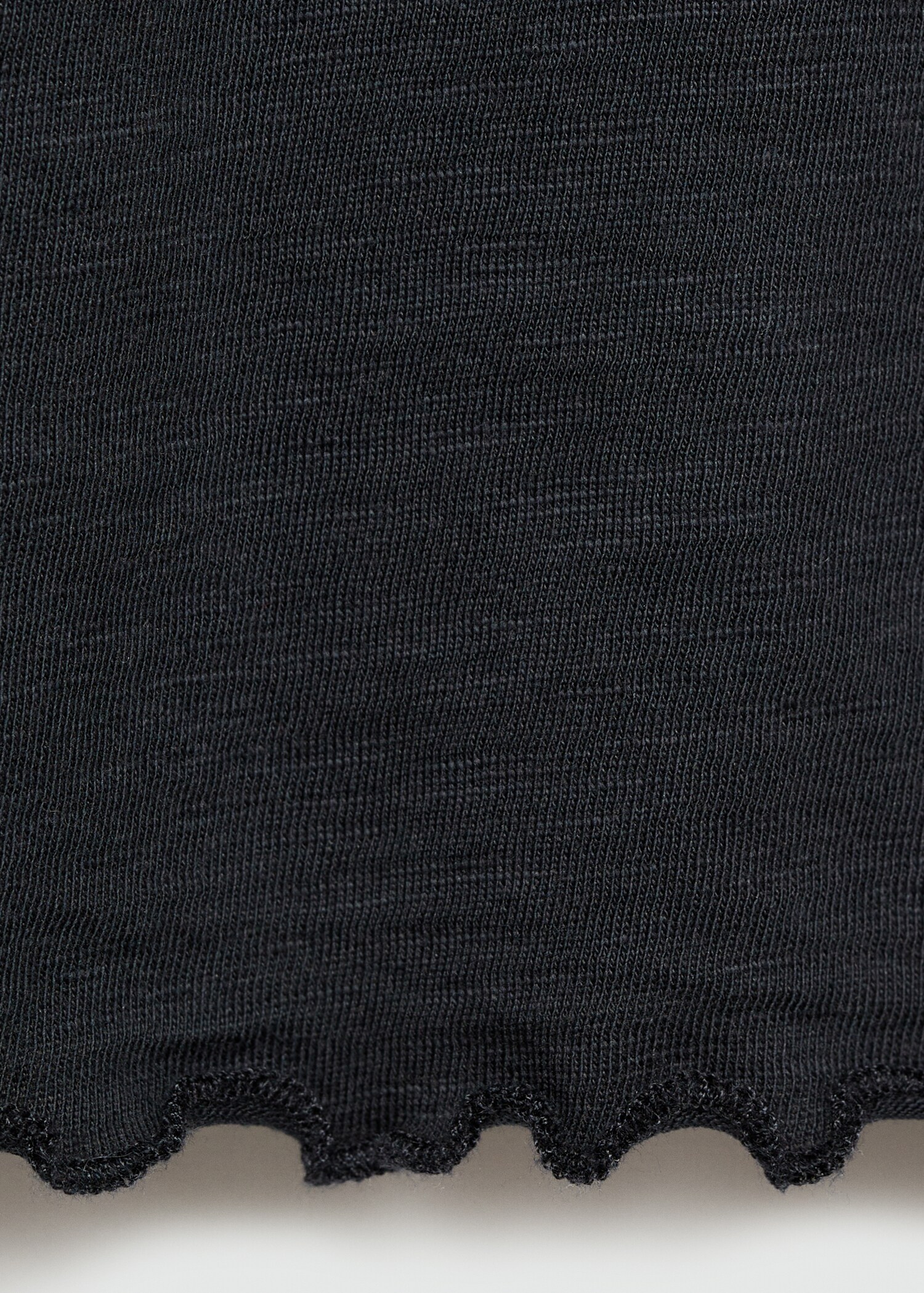 Kurzärmliges Baumwoll-T-Shirt - Detail des Artikels 8