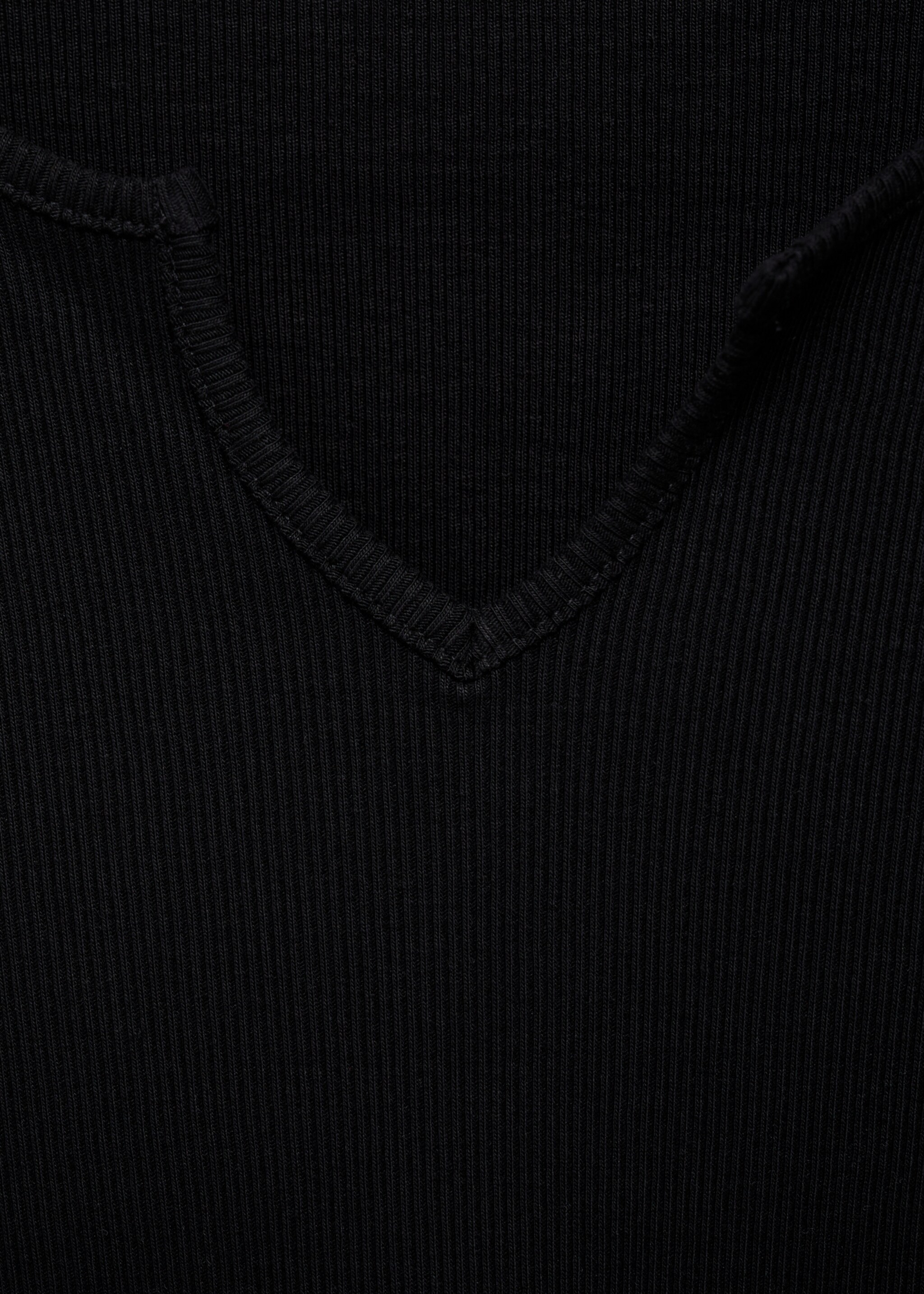 V-neck T-shirt - Details of the article 8
