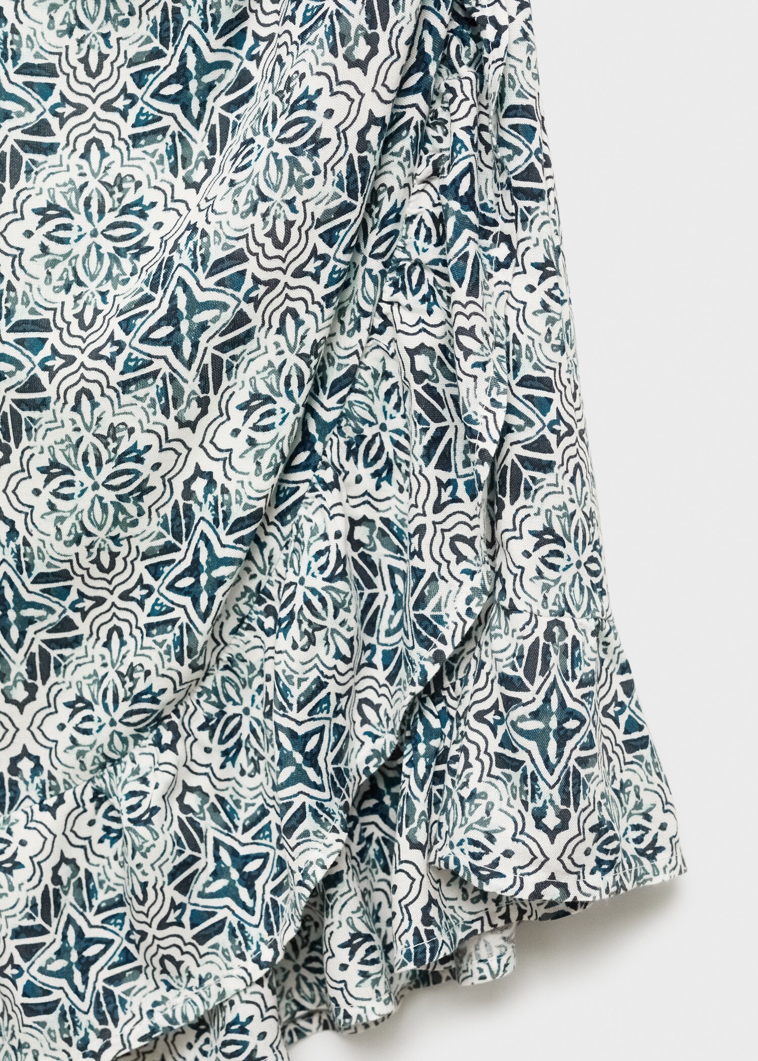 Printed asymmetrical dress - Details of the article 8