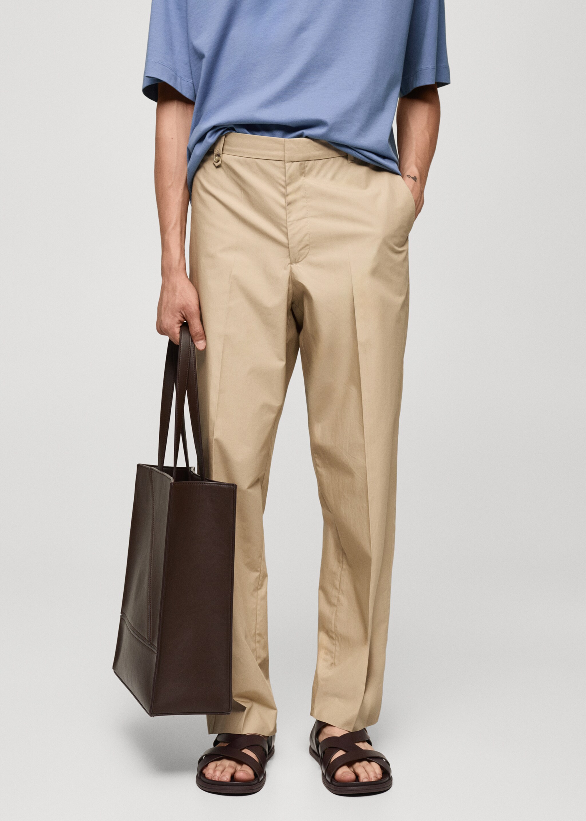 Pantaloni regular fit din bumbac 100 % - Plan mediu