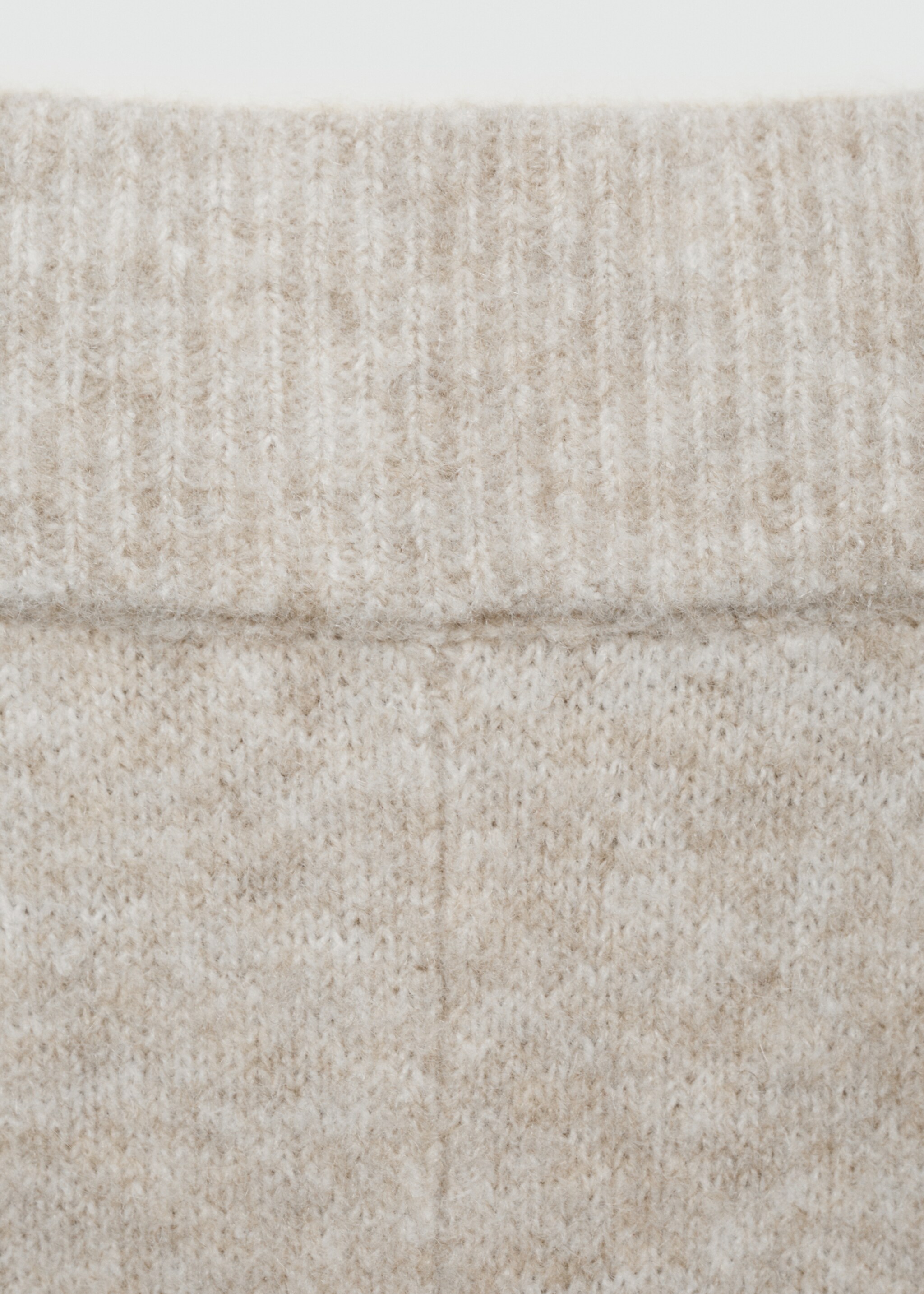 Straight knitted trousers - Details of the article 8, Light/Pastel Brown. Ref: 77063266-00.