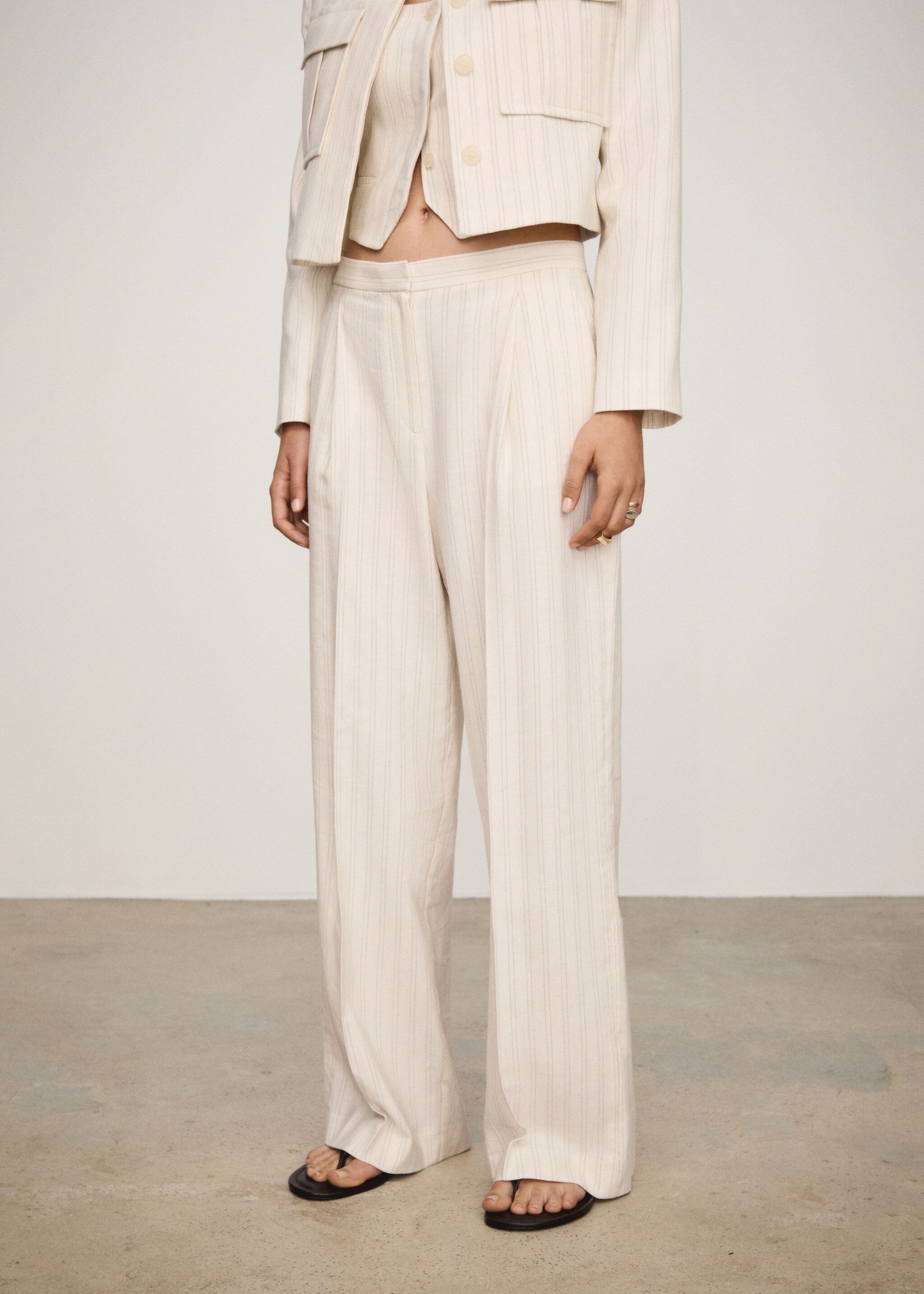 Straight striped trousers - Medium plane