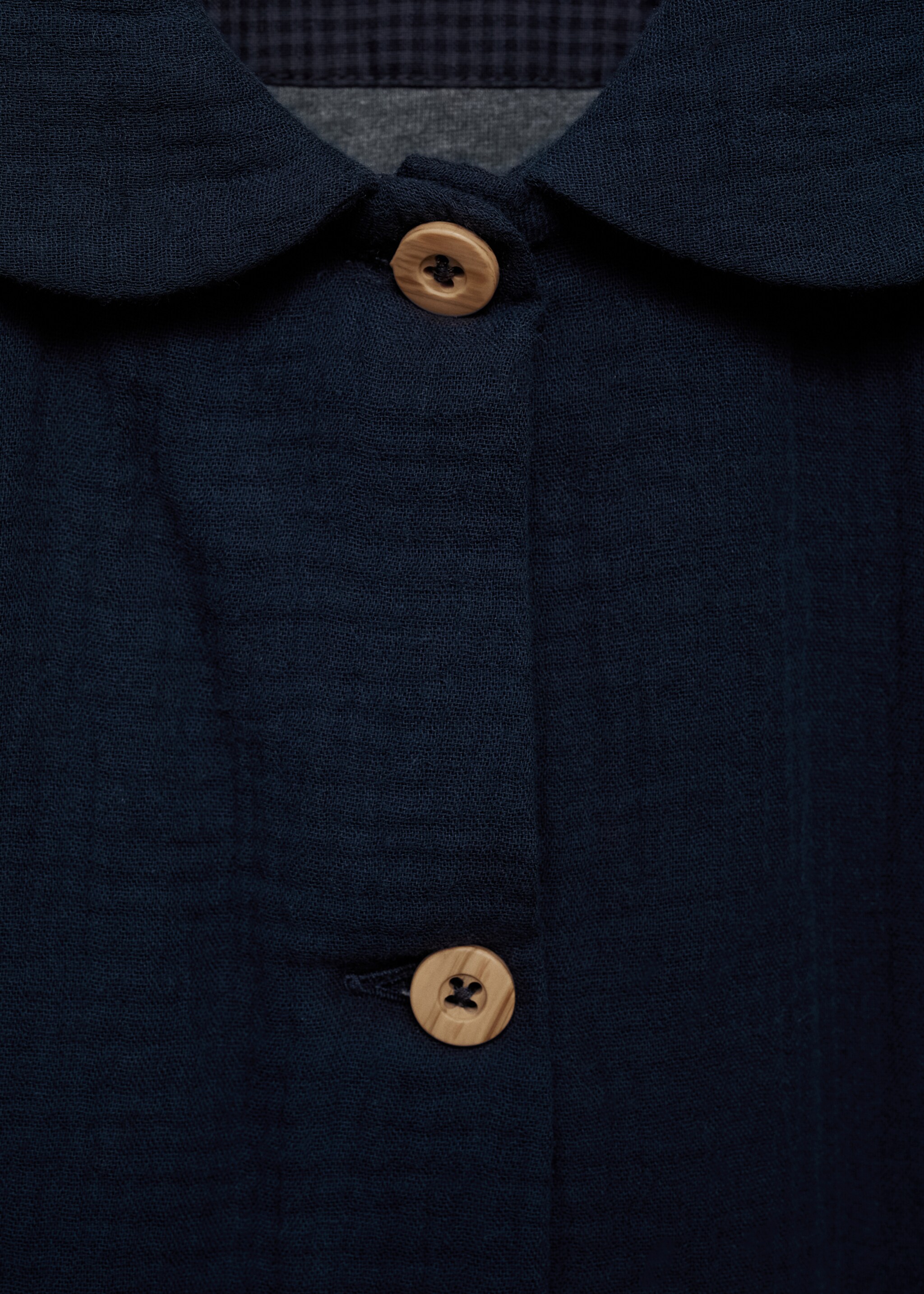 Cheesecloth jacket with pockets - Details of the article 8, Dark Navy. Ref: 77063291-00.