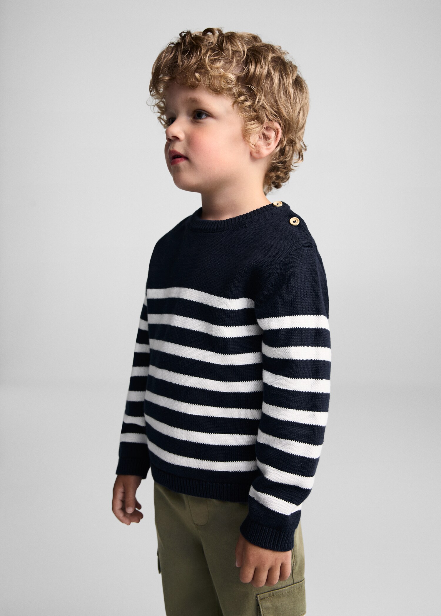 Buttons detail knit sweater - Medium plane