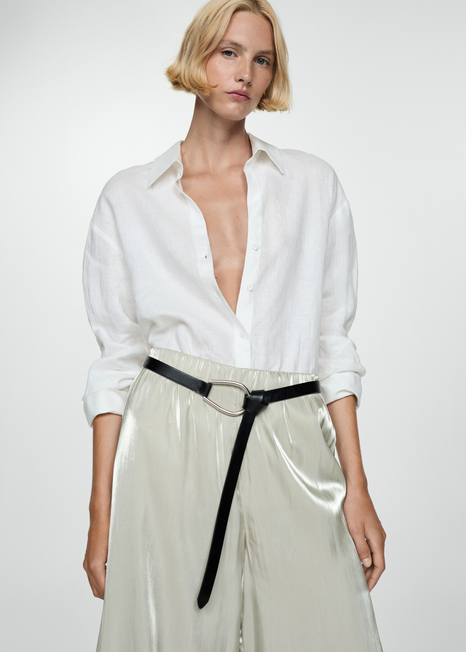 Flowy satin trousers - Details of the article 1