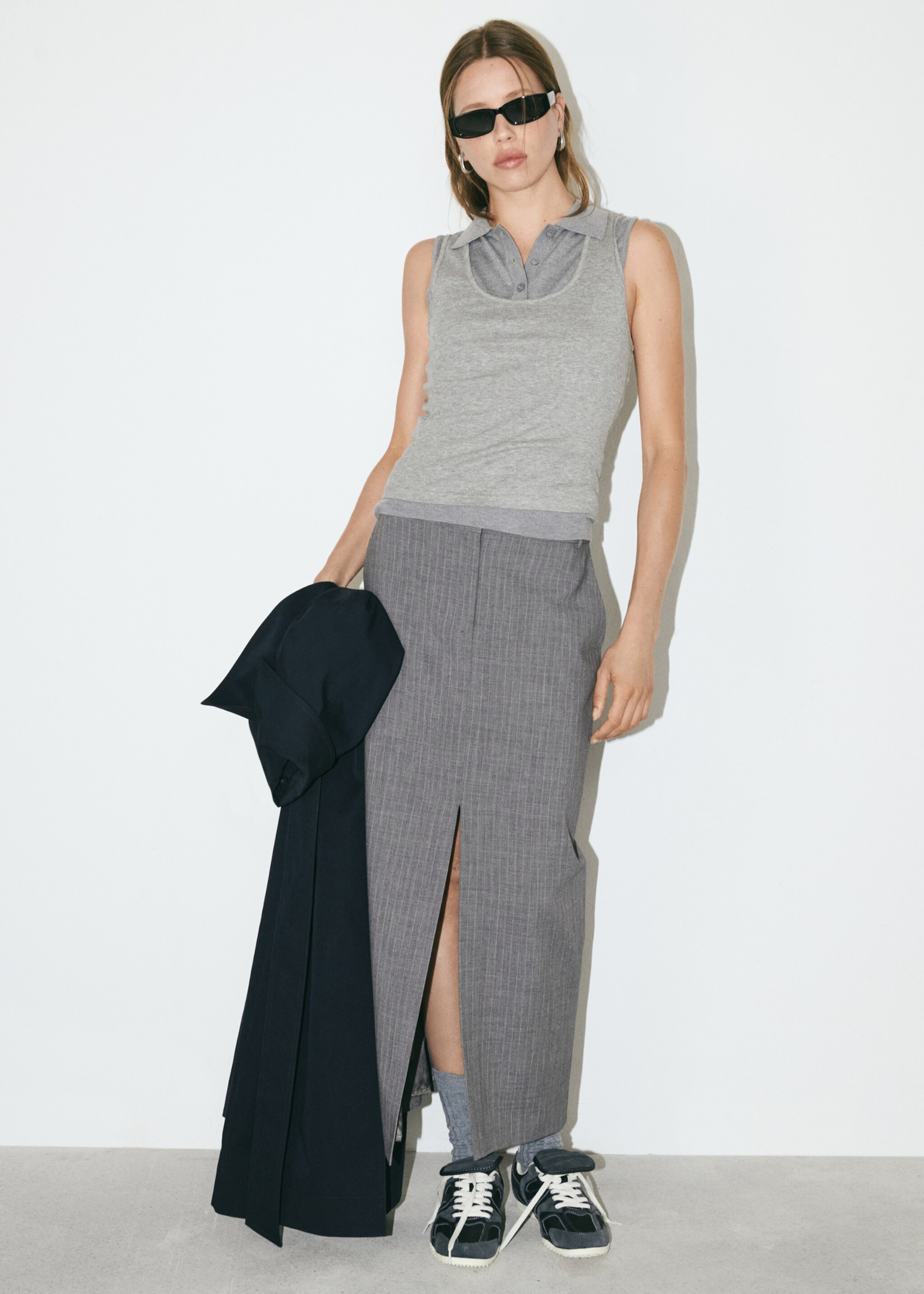 Armilla punt fi coll polo - Detall de l'article 7, Gris mig vigoré. Ref: 77064021-00.