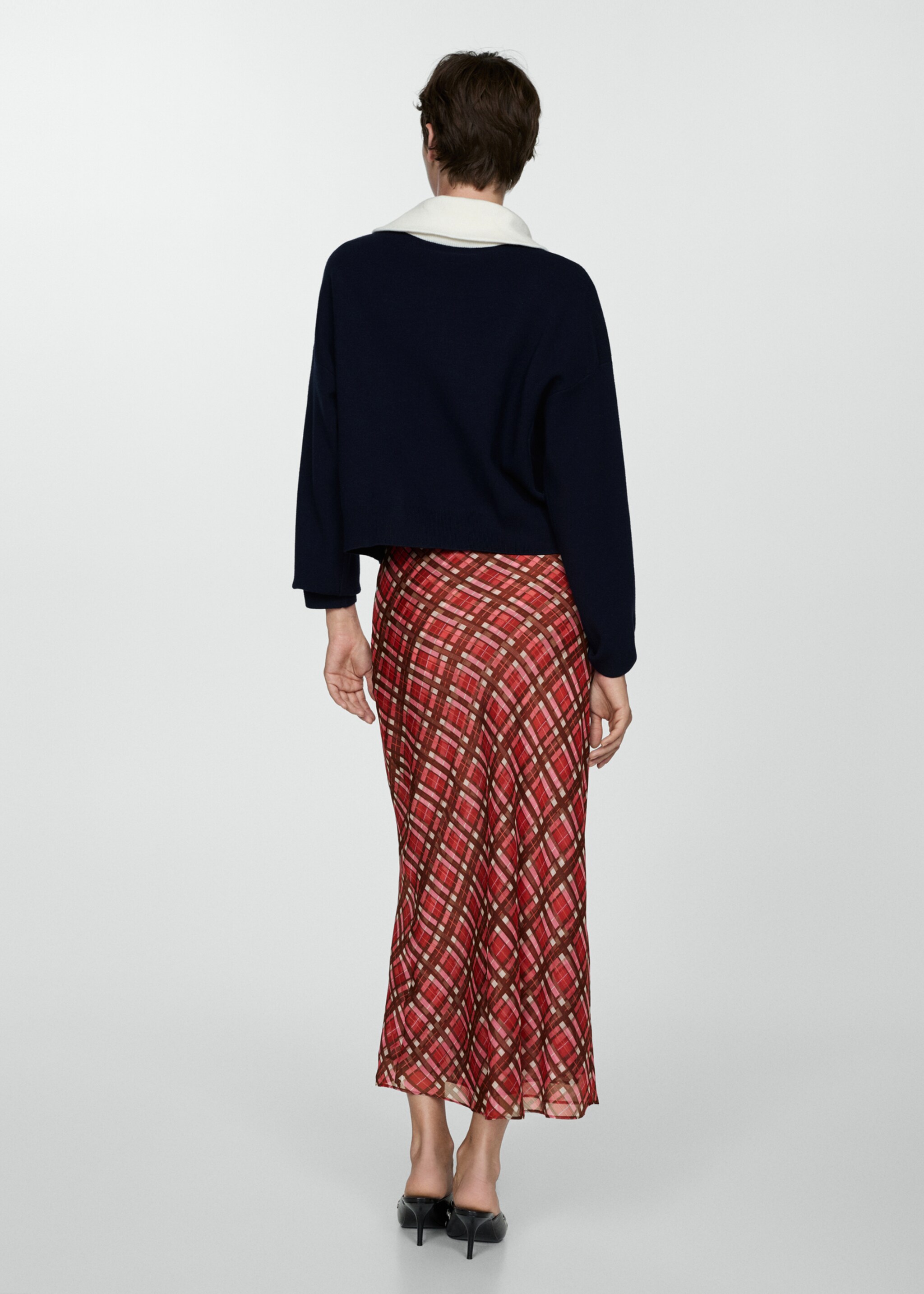 Checked long skirt - Reverse of the article, Maroon. Ref: 77064023-00.