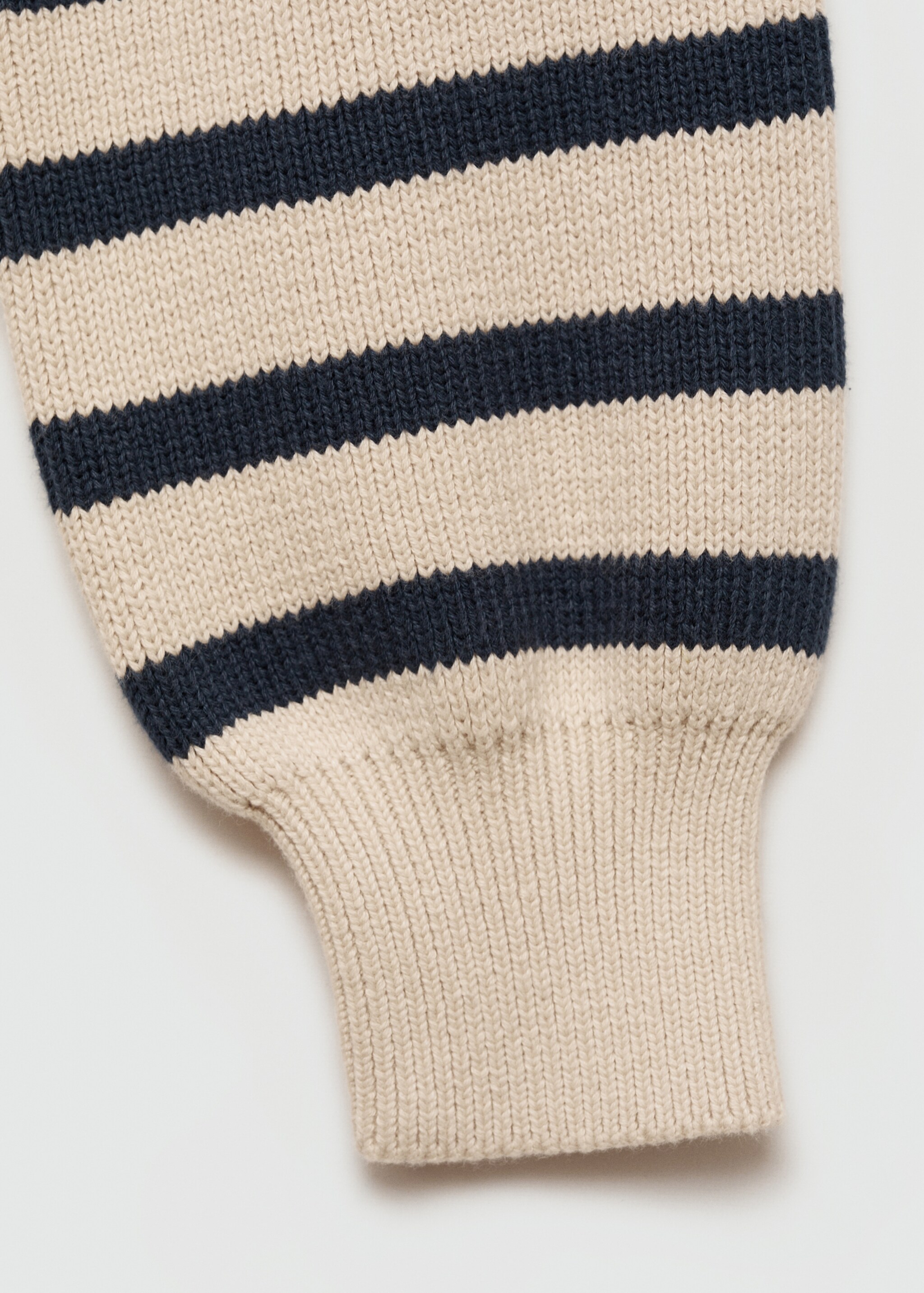 Knit sweater - Details of the article 8, Beige. Ref: 77064040-00.