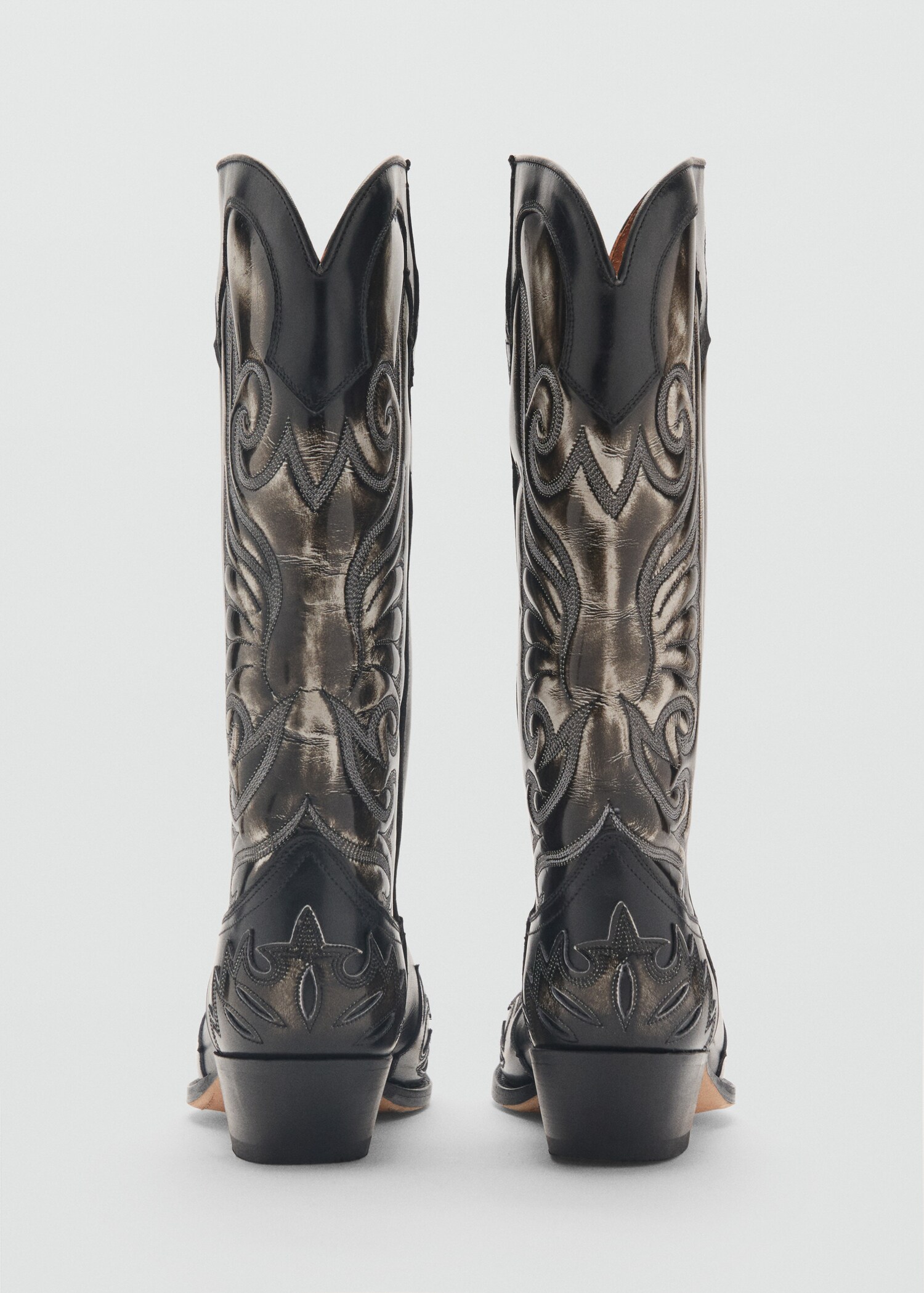 Two-tone leather cowboy boots - Details of the article 1