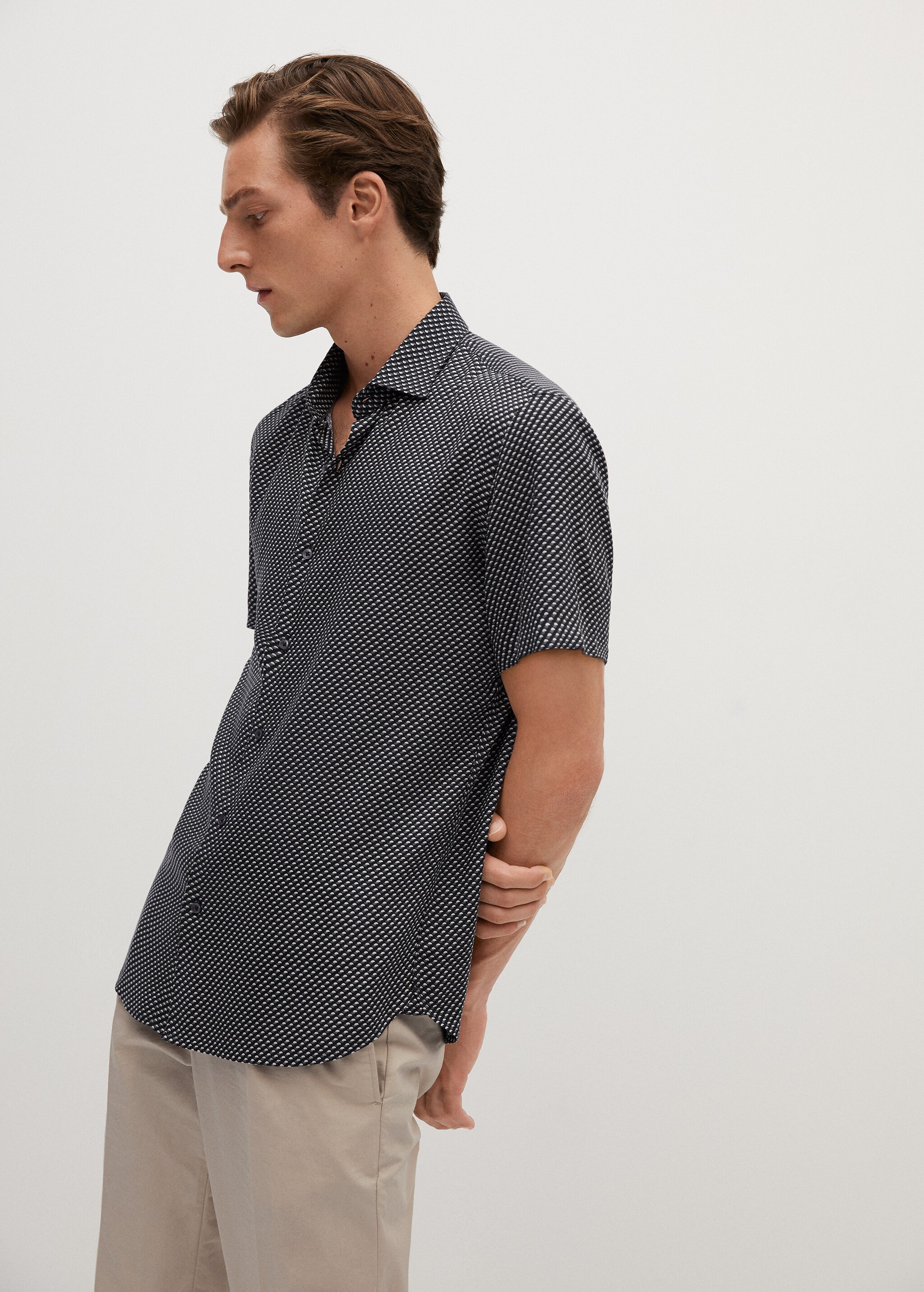 Printed flowy slim-fit shirt - Medium plane