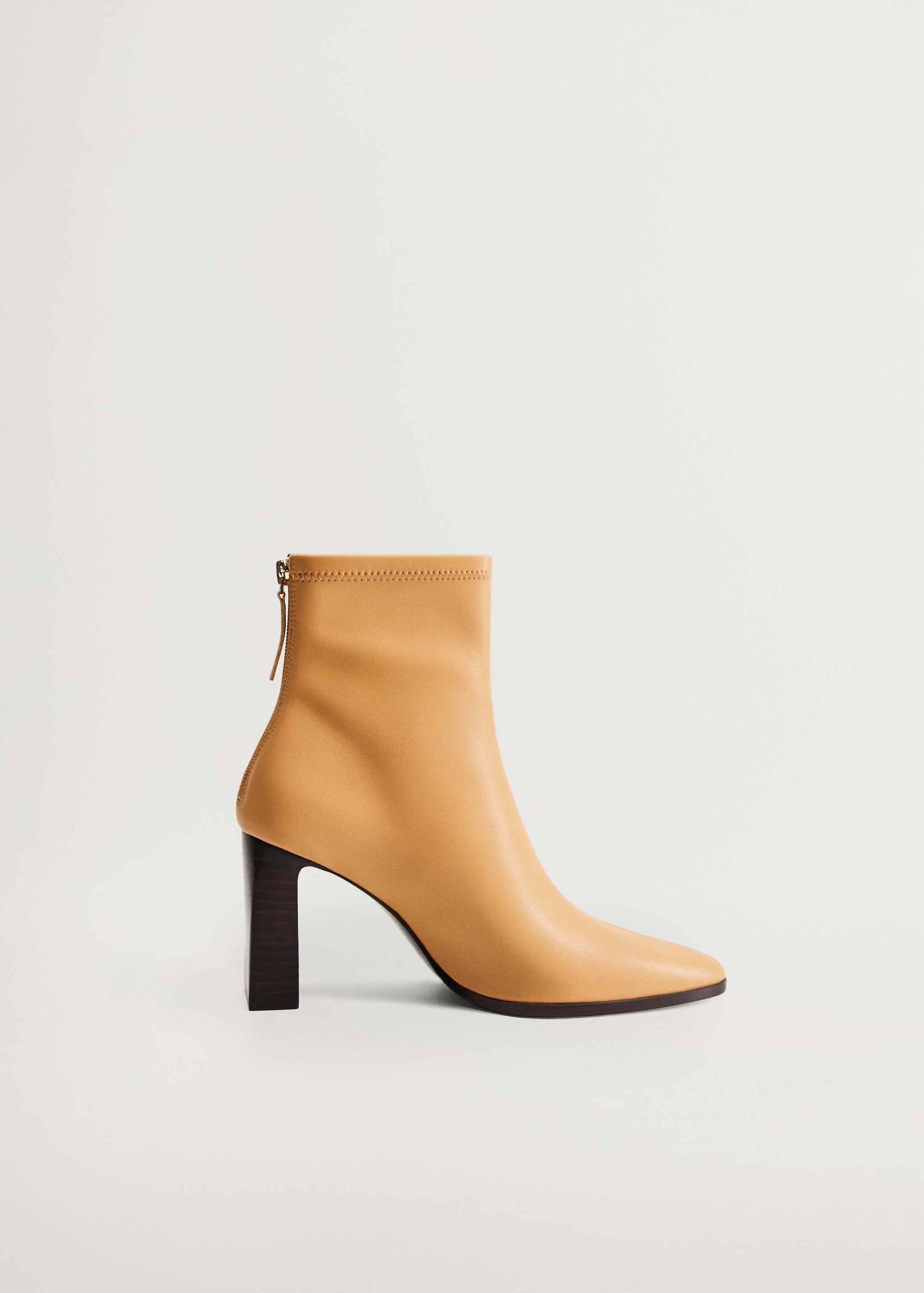 Elastic heeled ankle boot - Article without model