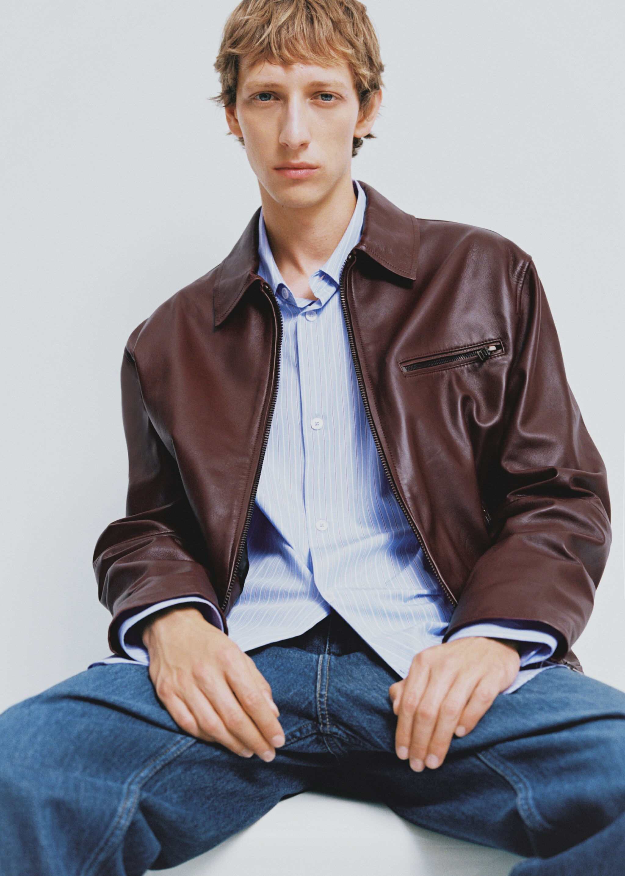 Blouson 100 % cuir nappa - Détail de l'article 3, Bordeaux. Ref: 77064434-00.