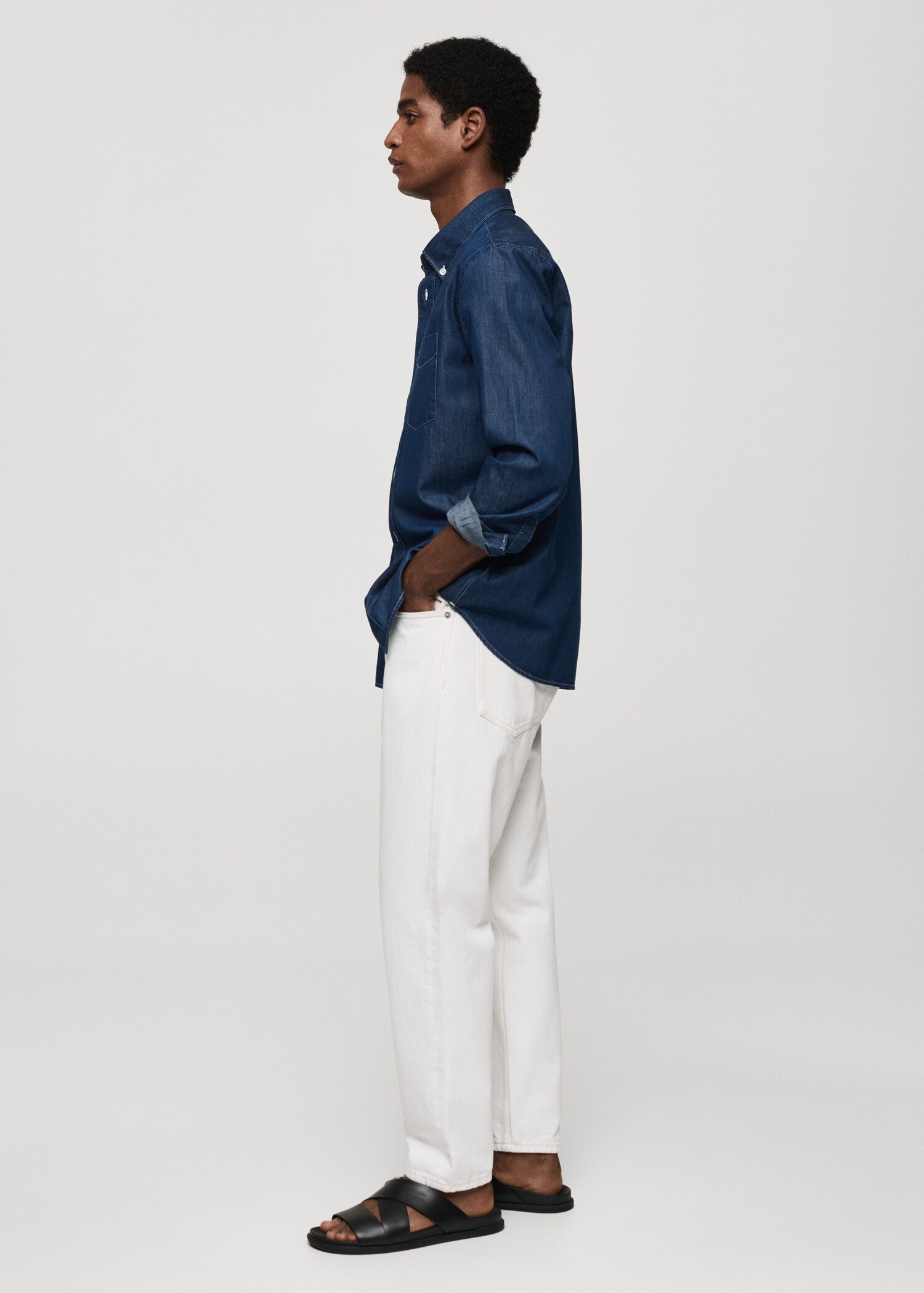 Regular-Fit-Hemd aus Baumwoll-Chambray - Detail des Artikels 2
