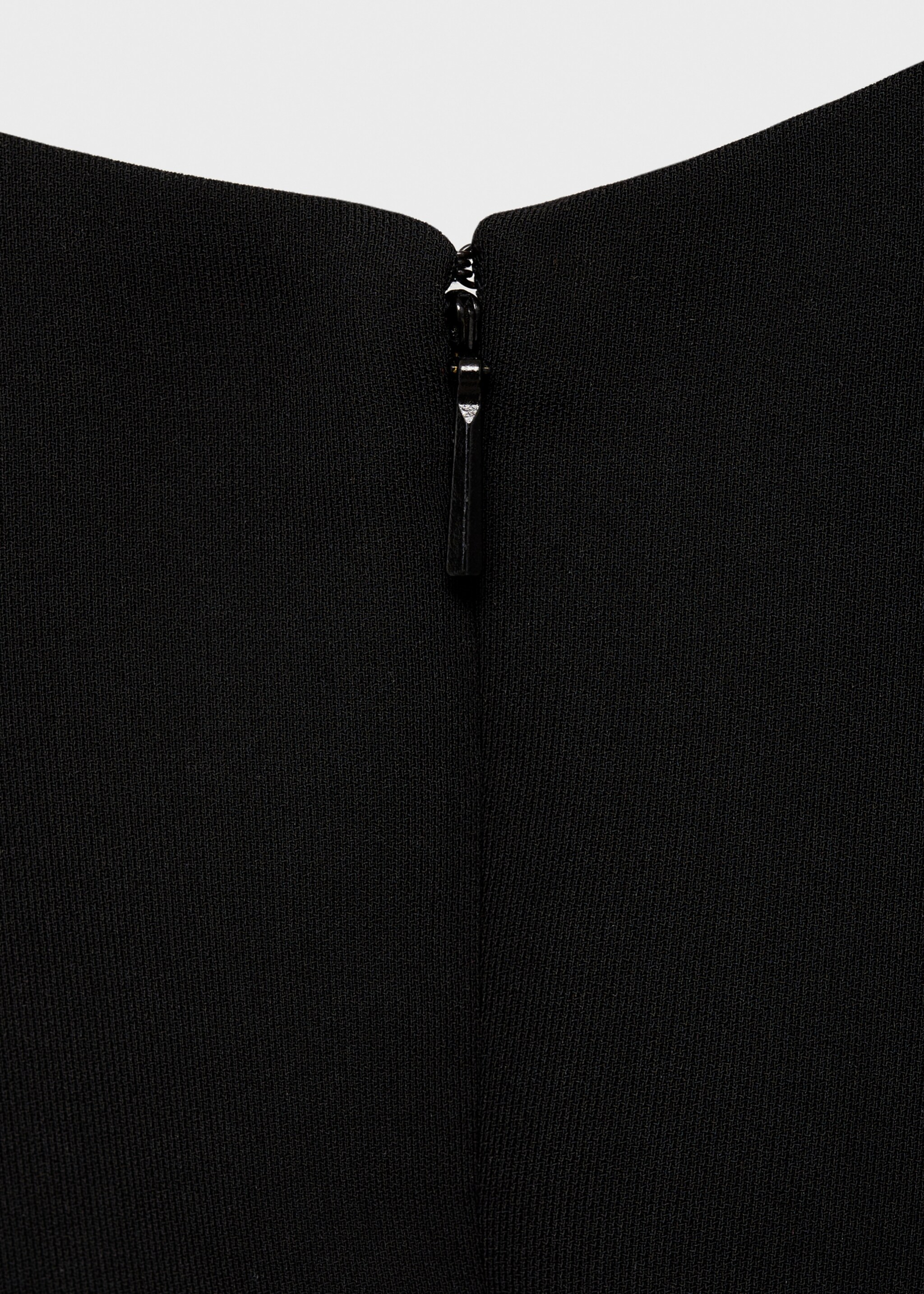 Crop top bretelles larges - Détail de l'article 0, Noir. Ref: 77064766-00.