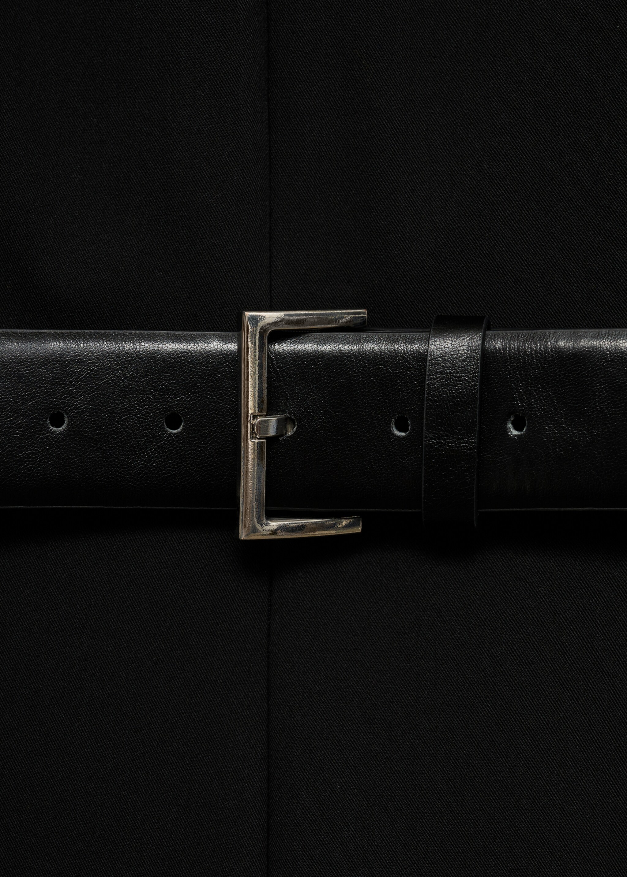 Jumpsuit with belt and zip - Details of the article 8