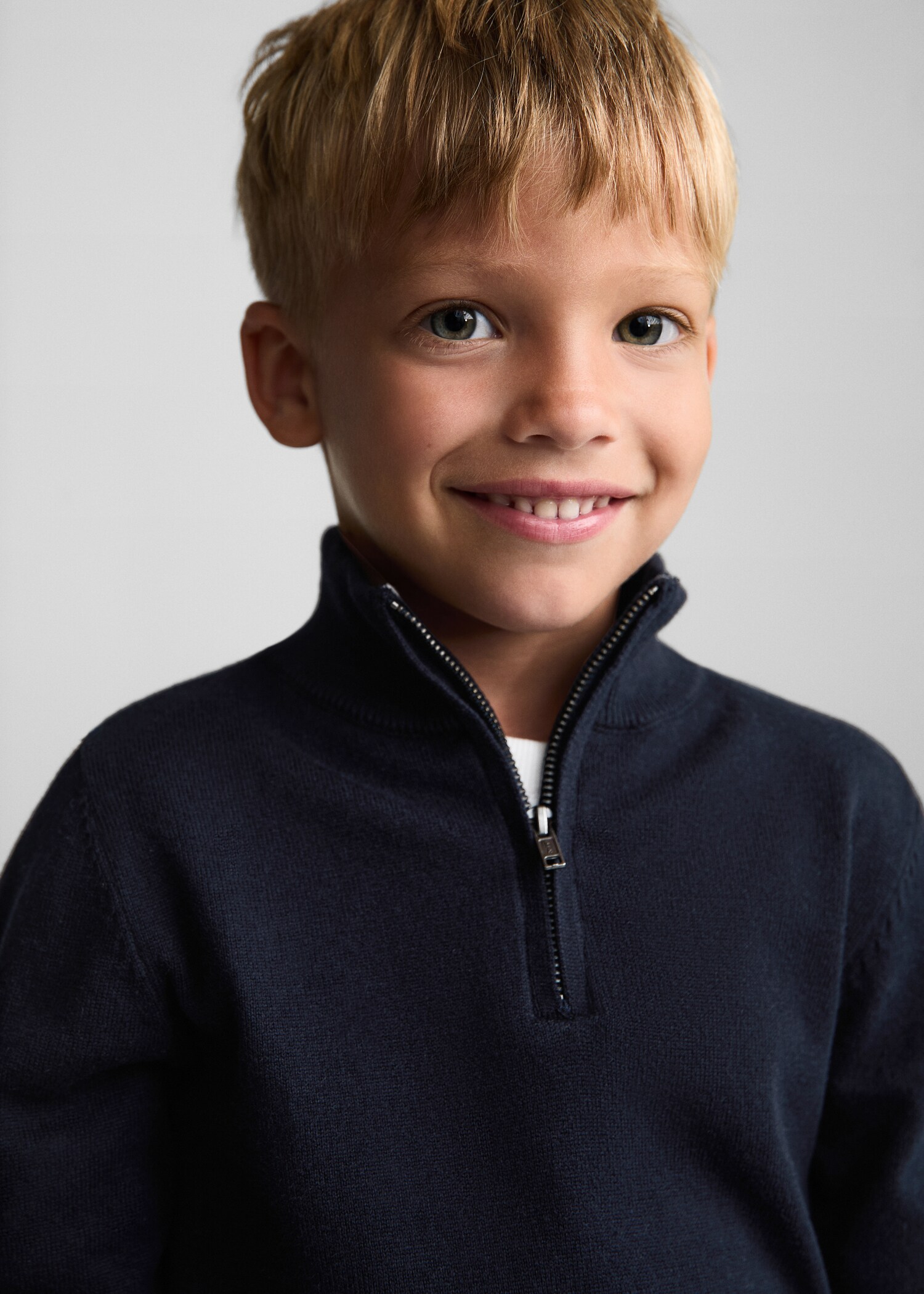 Pullover mit Zip-Kragen - Detail des Artikels 1